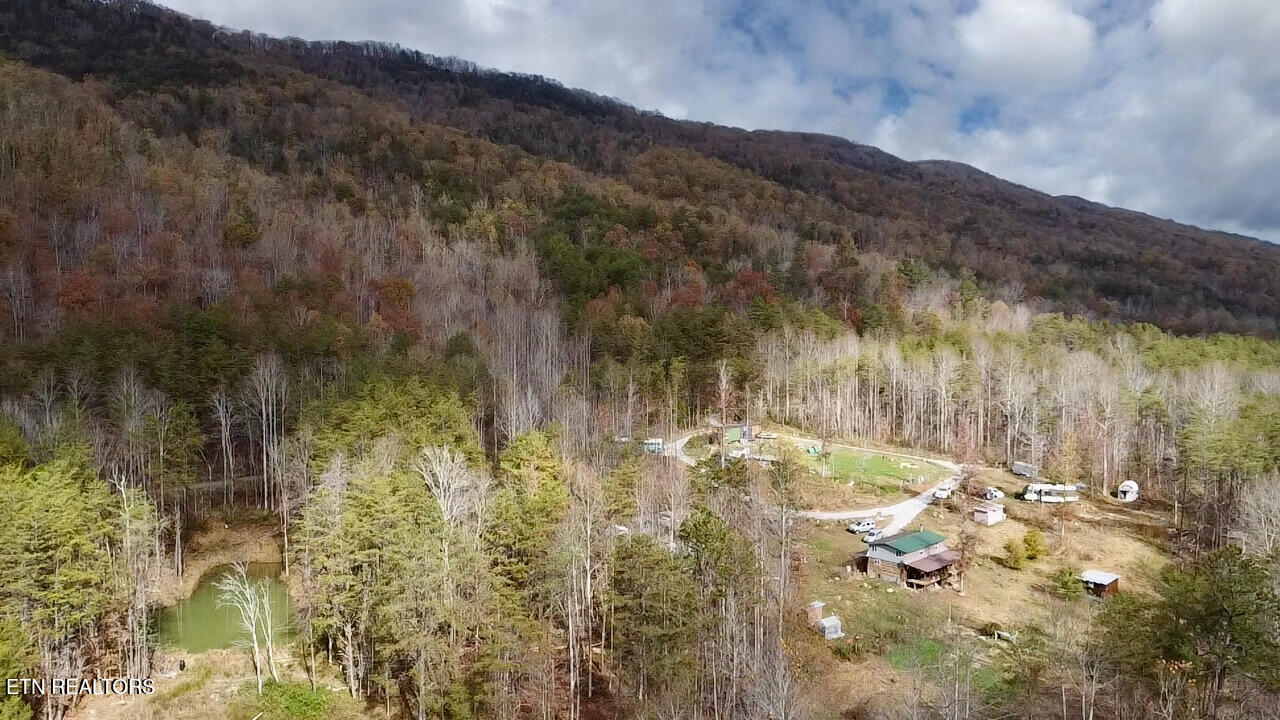 1693 Steve Brown Road Bean Station TN 37708