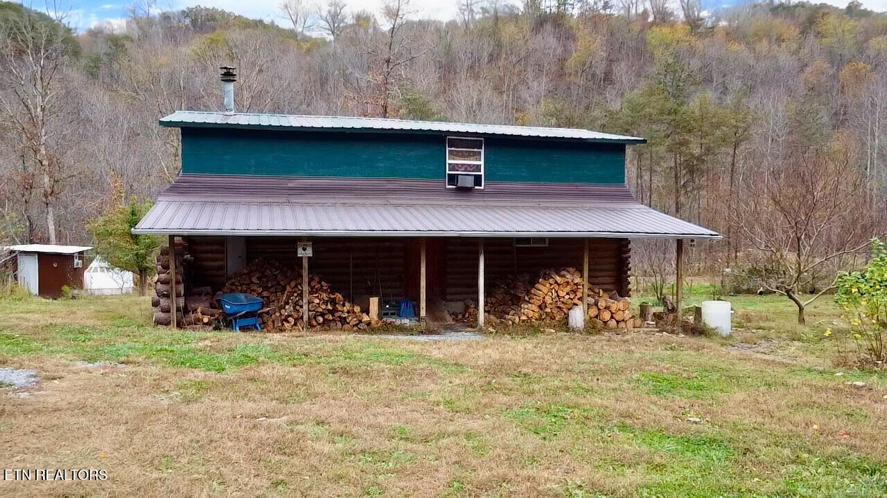 1693 Steve Brown Road Bean Station TN 37708