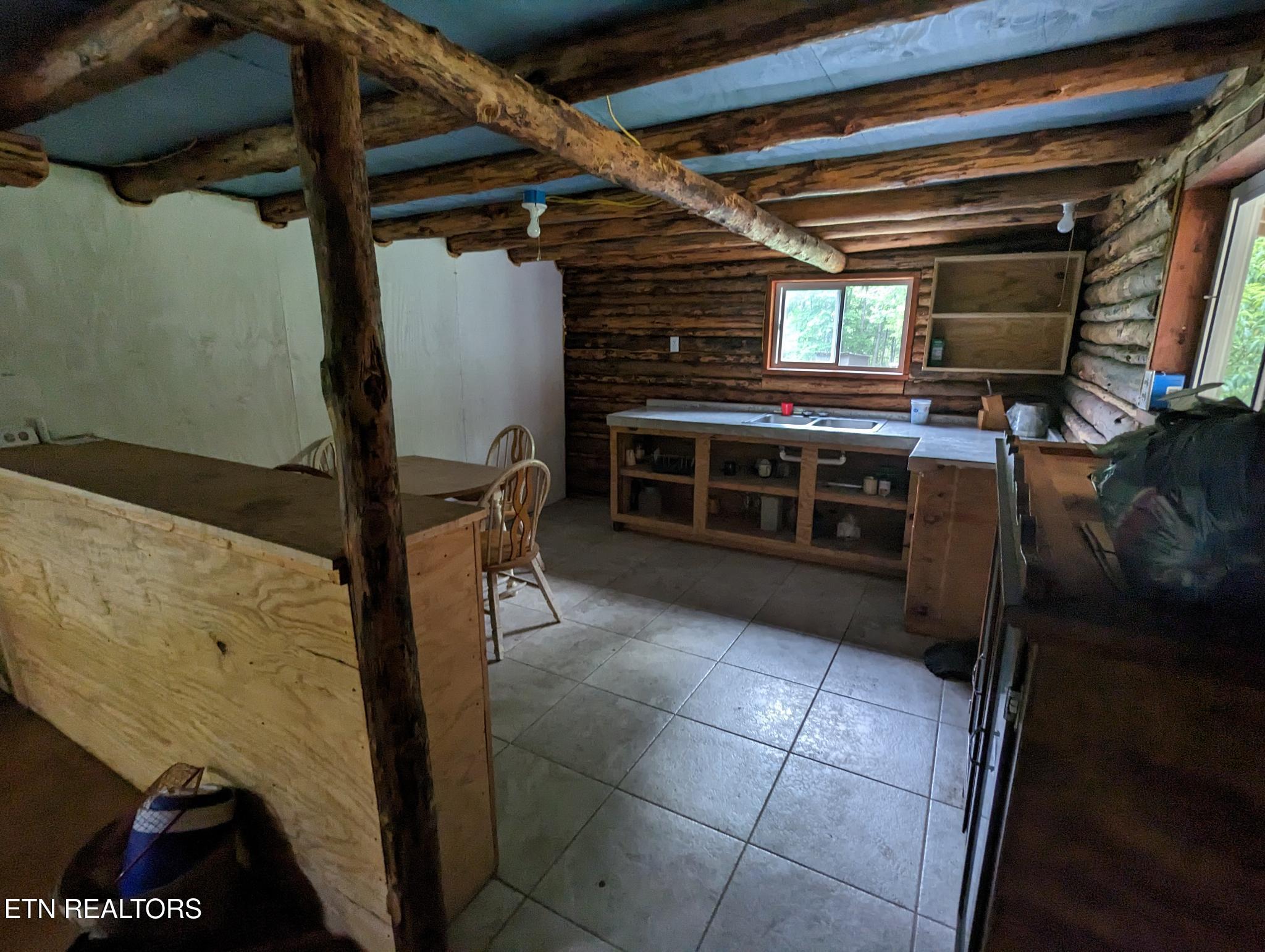 1693 Steve Brown Road Bean Station TN 37708