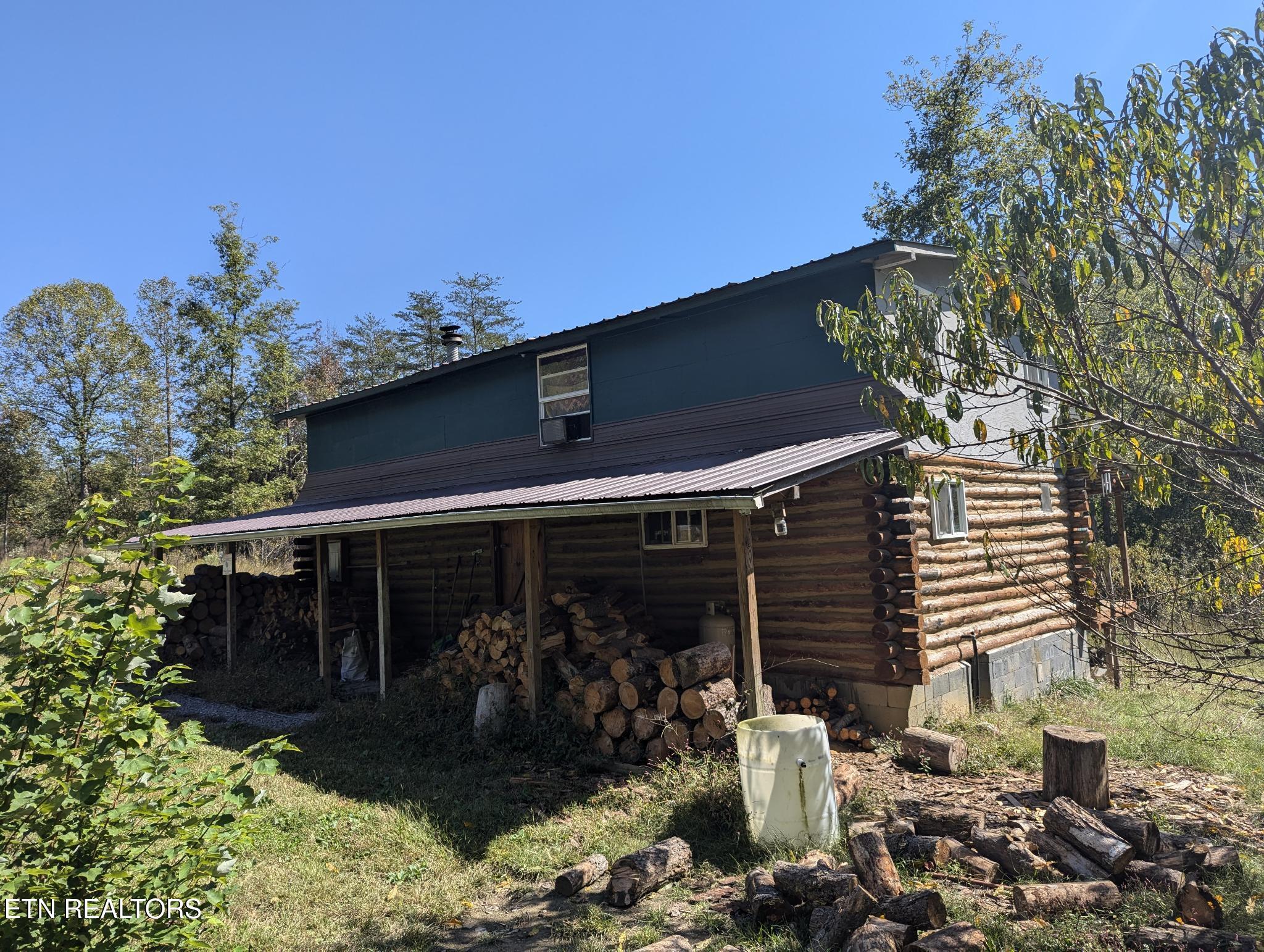 1693 Steve Brown Road Bean Station TN 37708