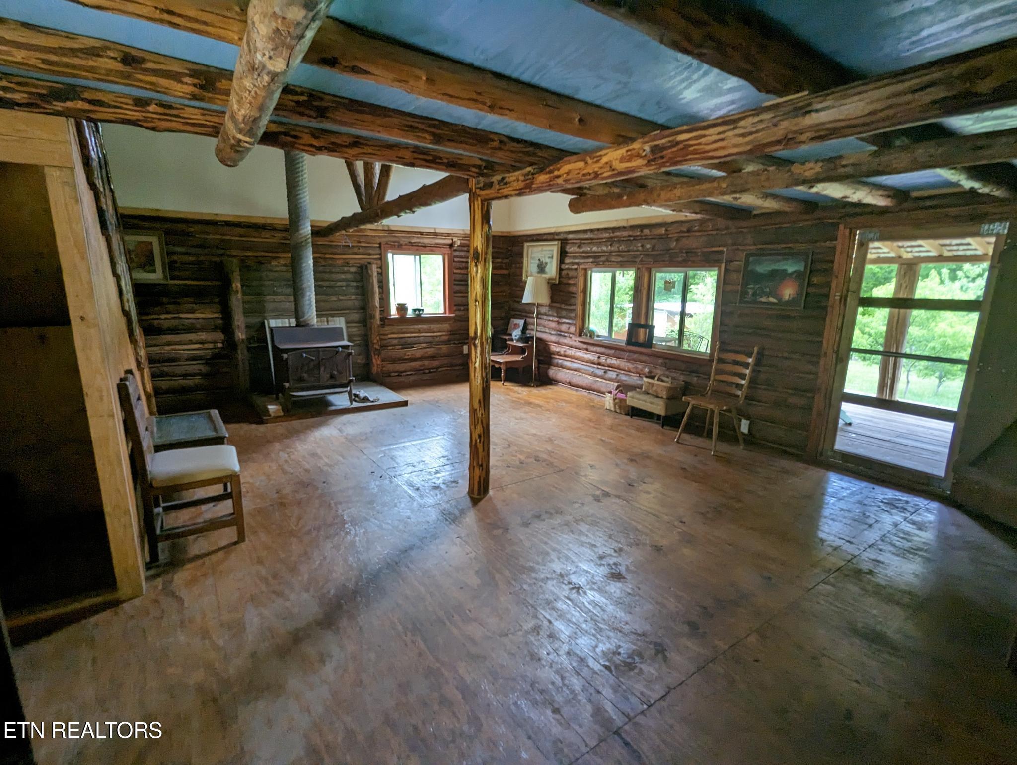1693 Steve Brown Road Bean Station TN 37708