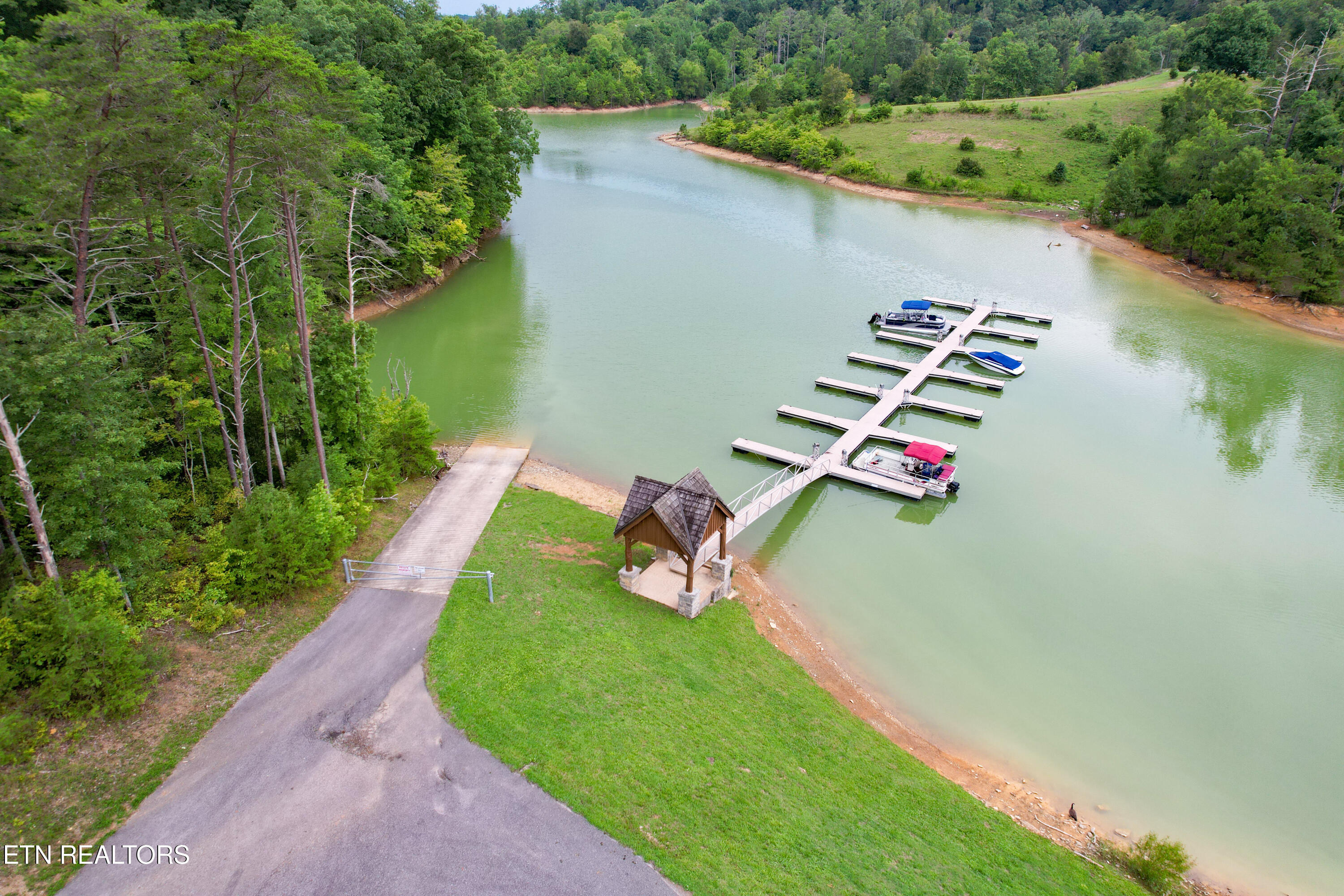 Lot 27 Stone Shore Way Dandridge TN 37725