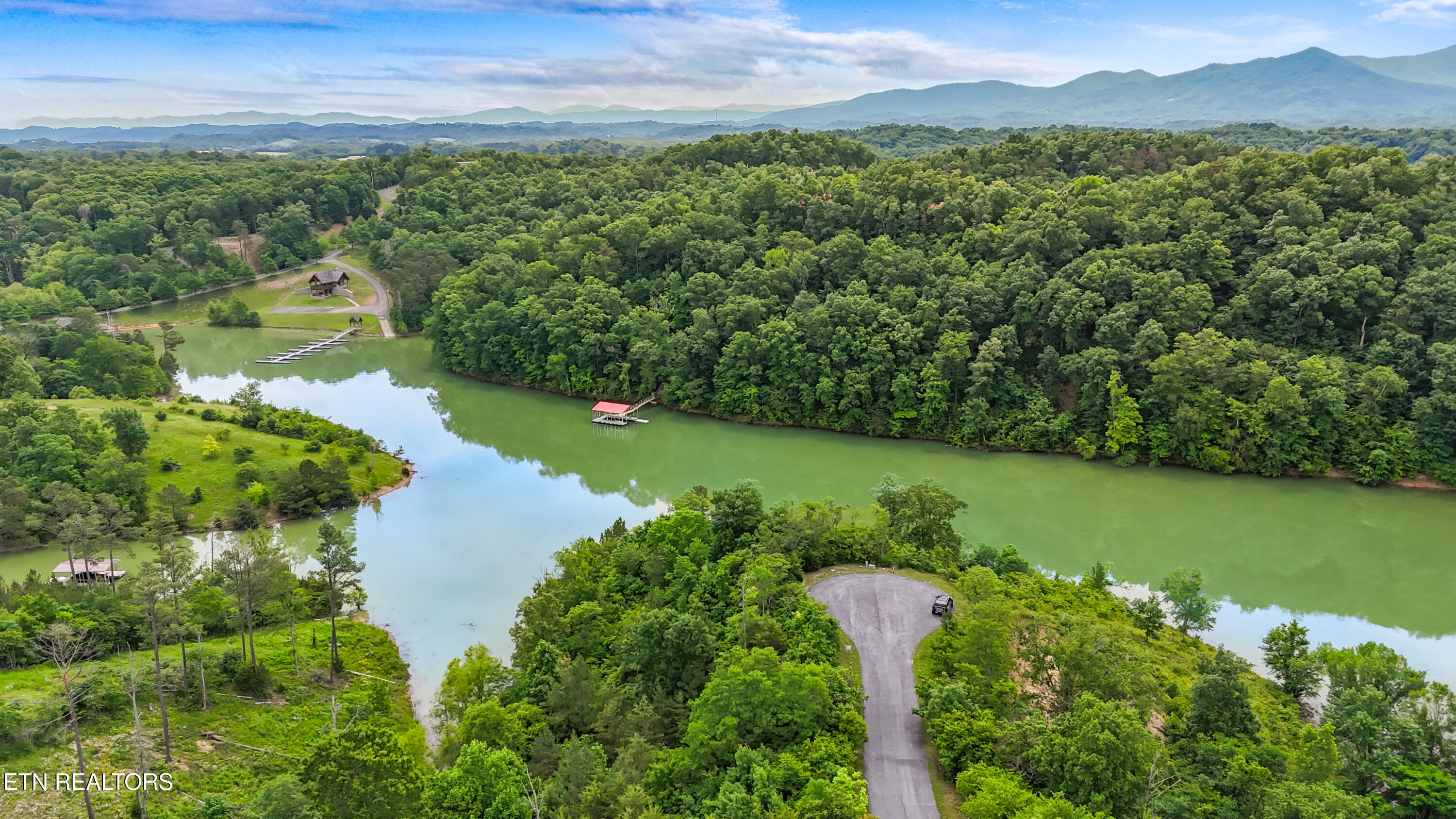 Lot 27 Stone Shore Way Dandridge TN 37725