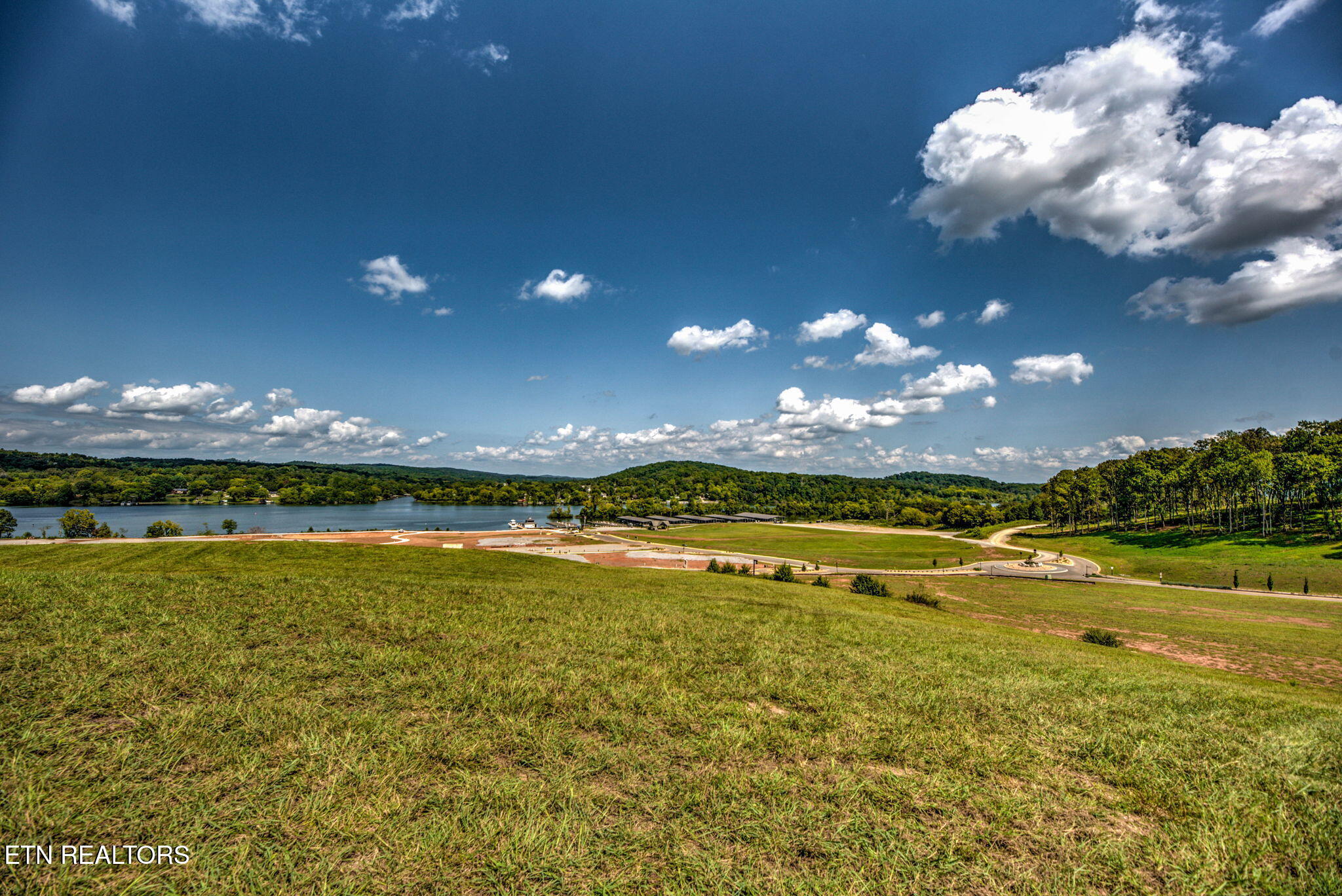 138 Magnolia Hill Loudon TN 37774