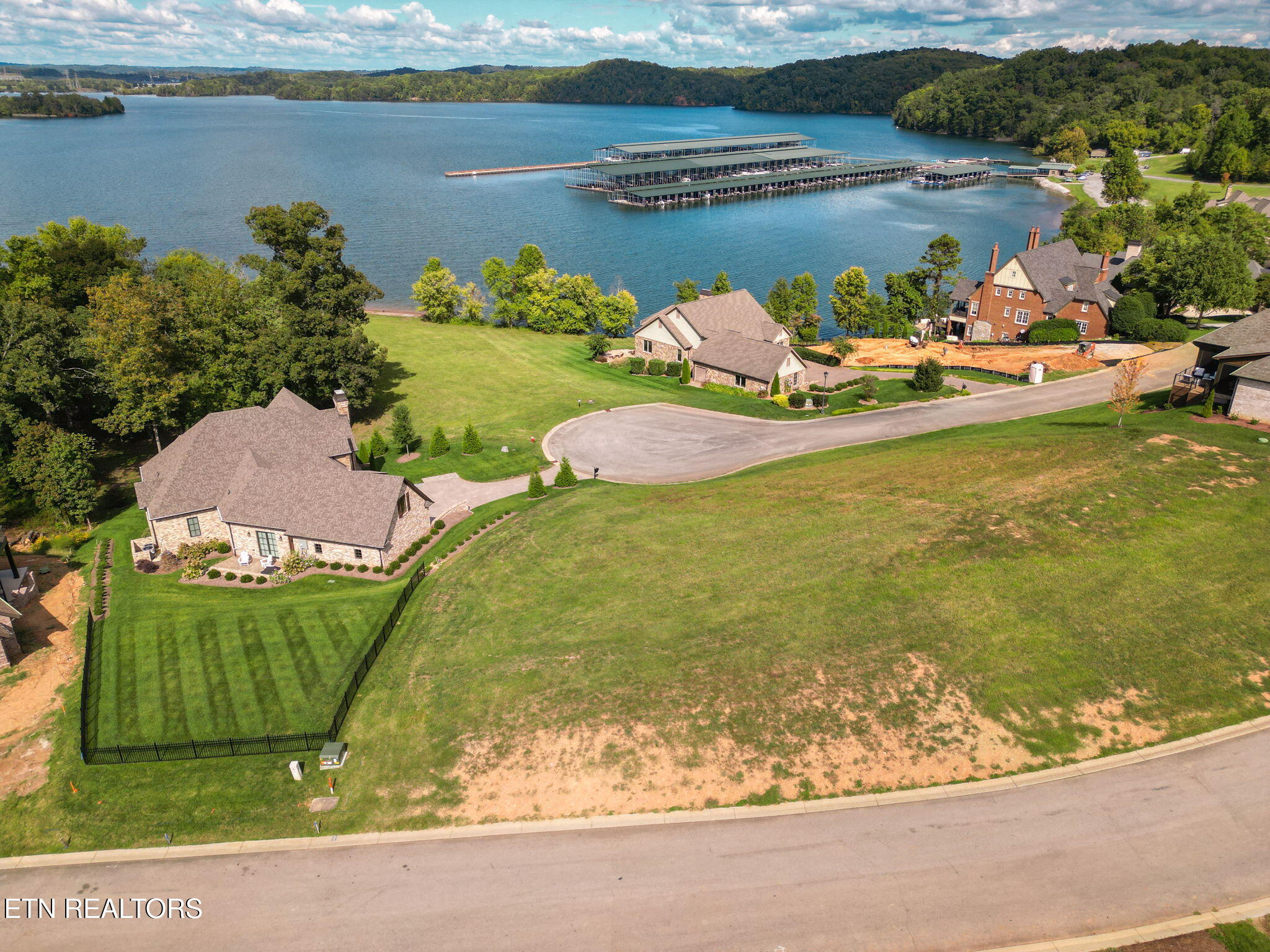 625 Cypress Pointe Drive Lenoir City TN 37772