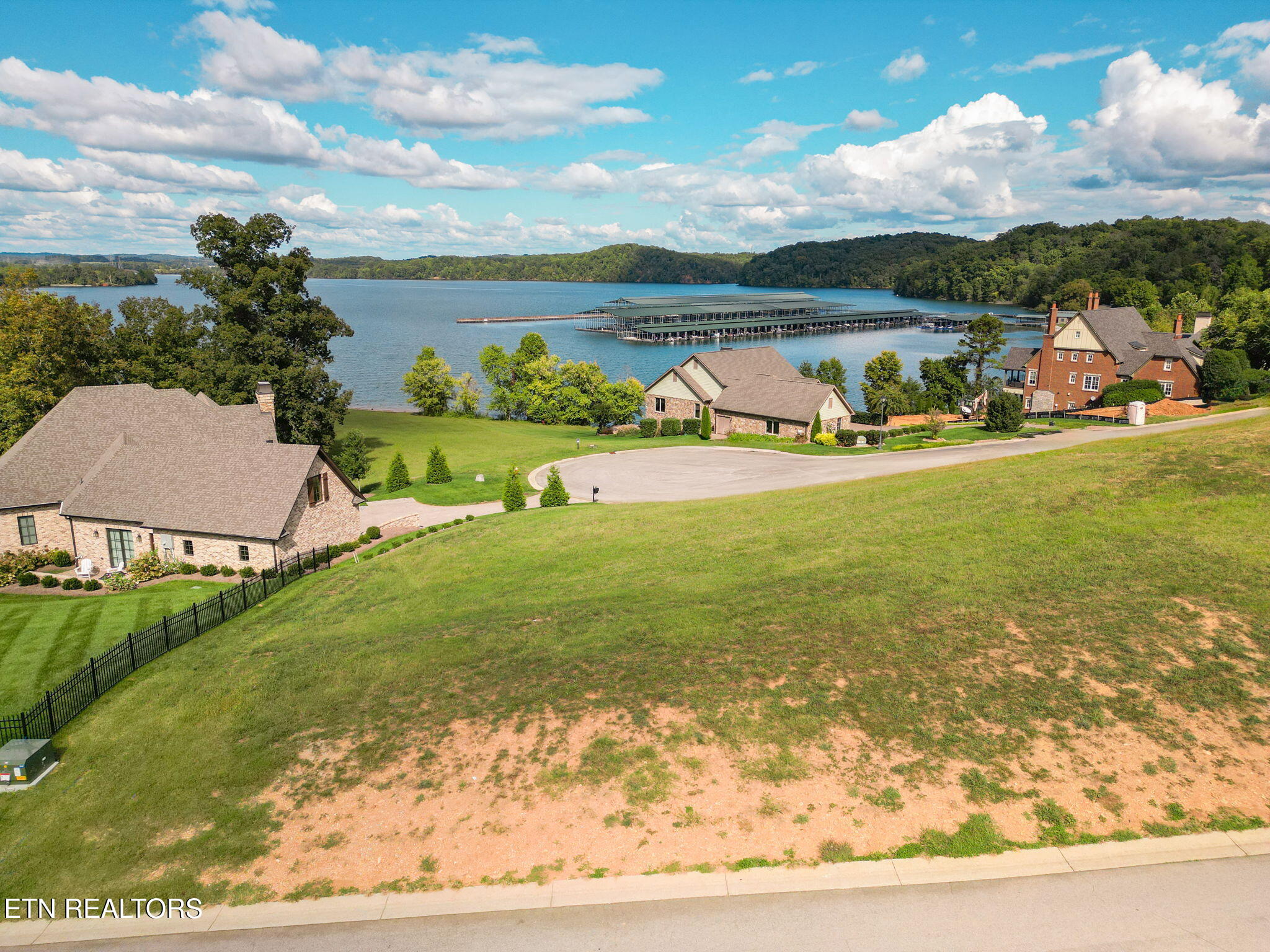 625 Cypress Pointe Drive Lenoir City TN 37772
