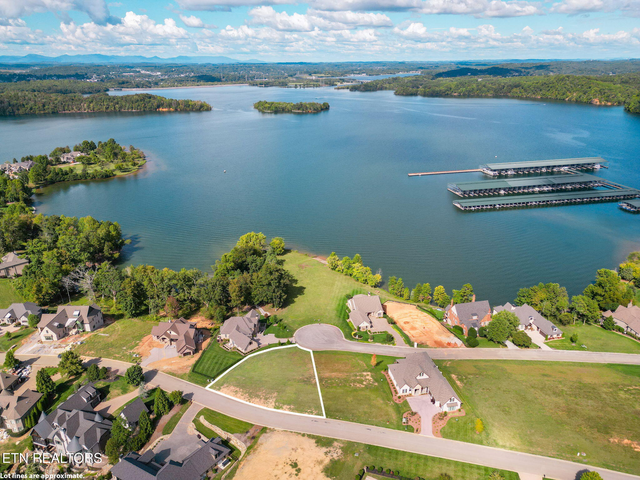 625 Cypress Pointe Drive Lenoir City TN 37772