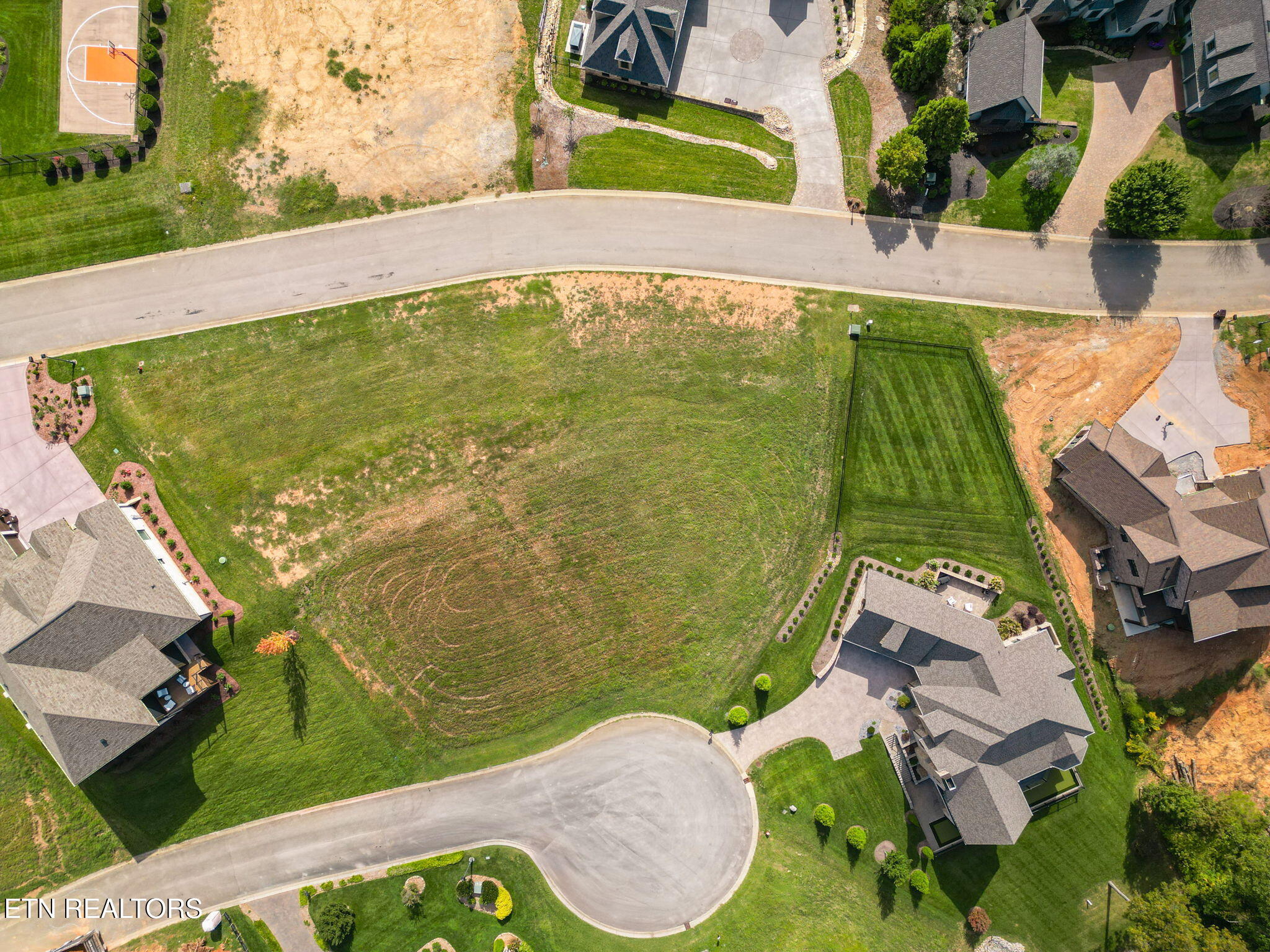 625 Cypress Pointe Drive Lenoir City TN 37772