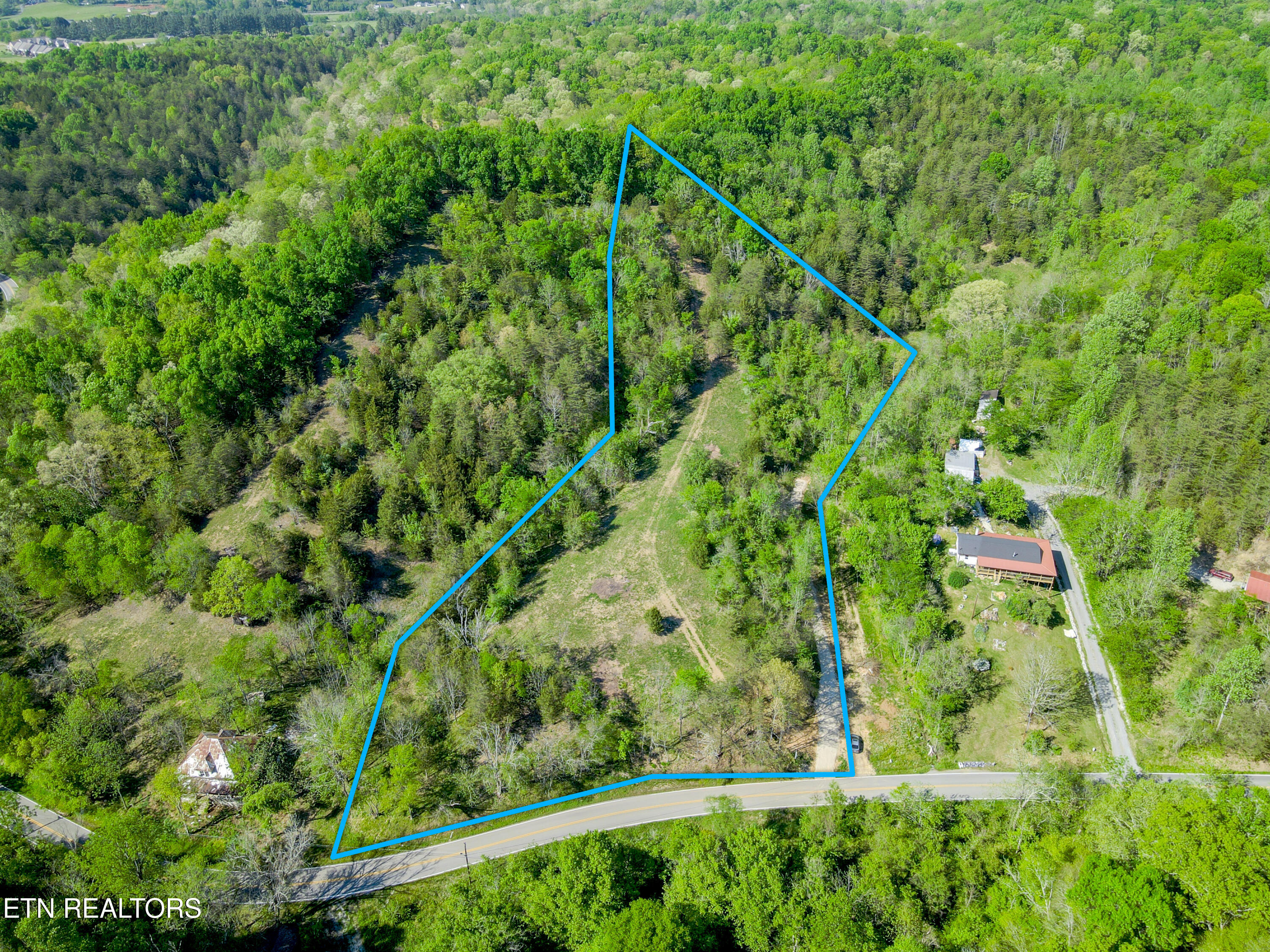 646 N Shiloh Road Seymour TN 37865