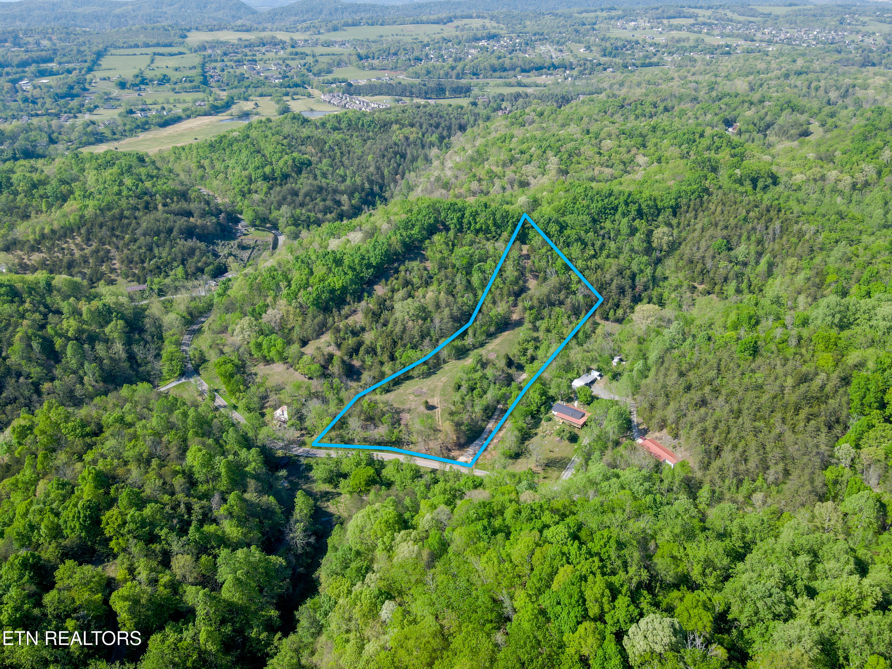 646 N Shiloh Road Seymour TN 37865