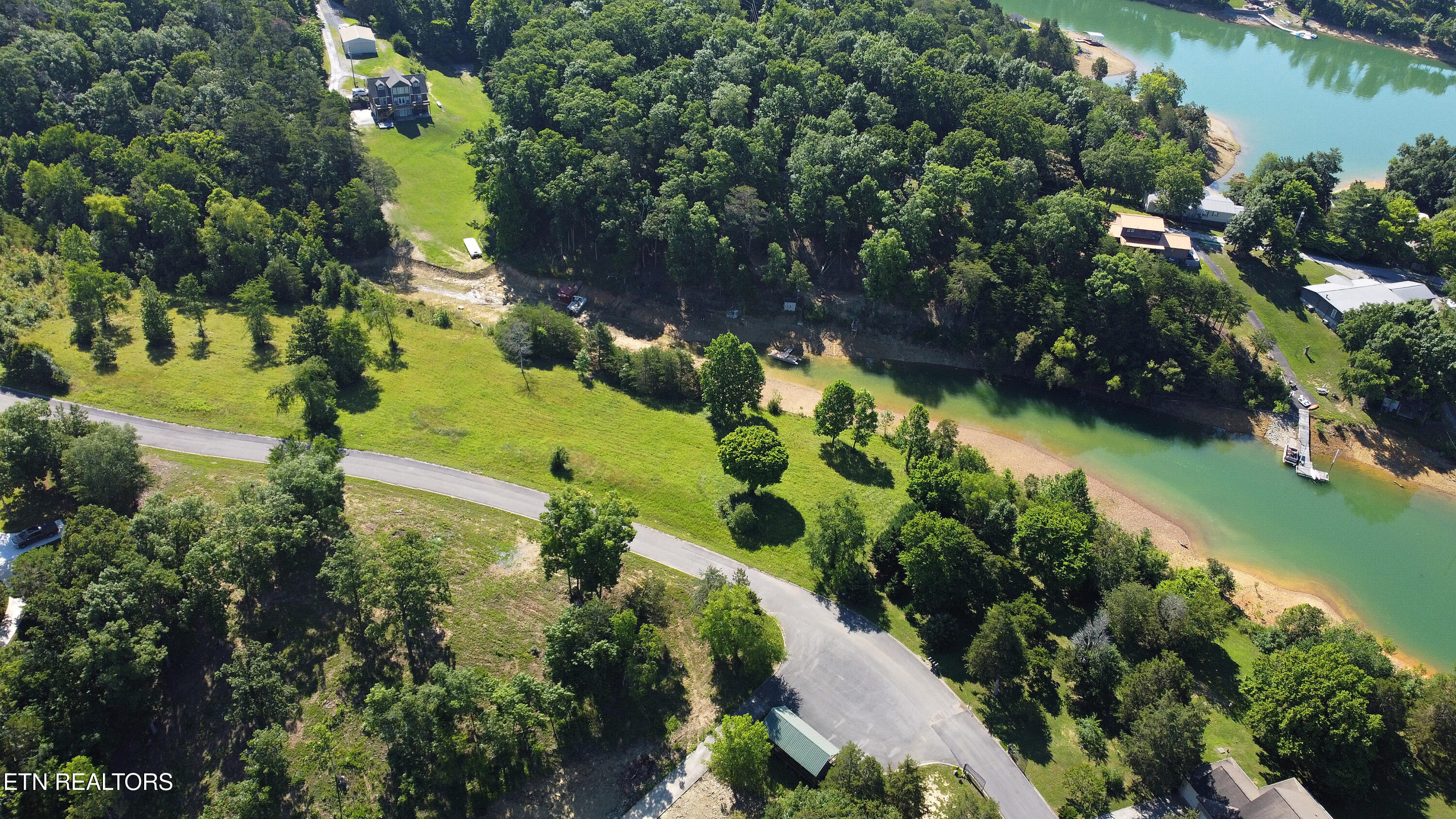 Lot 19 Cypress Drive Dandridge TN 37725