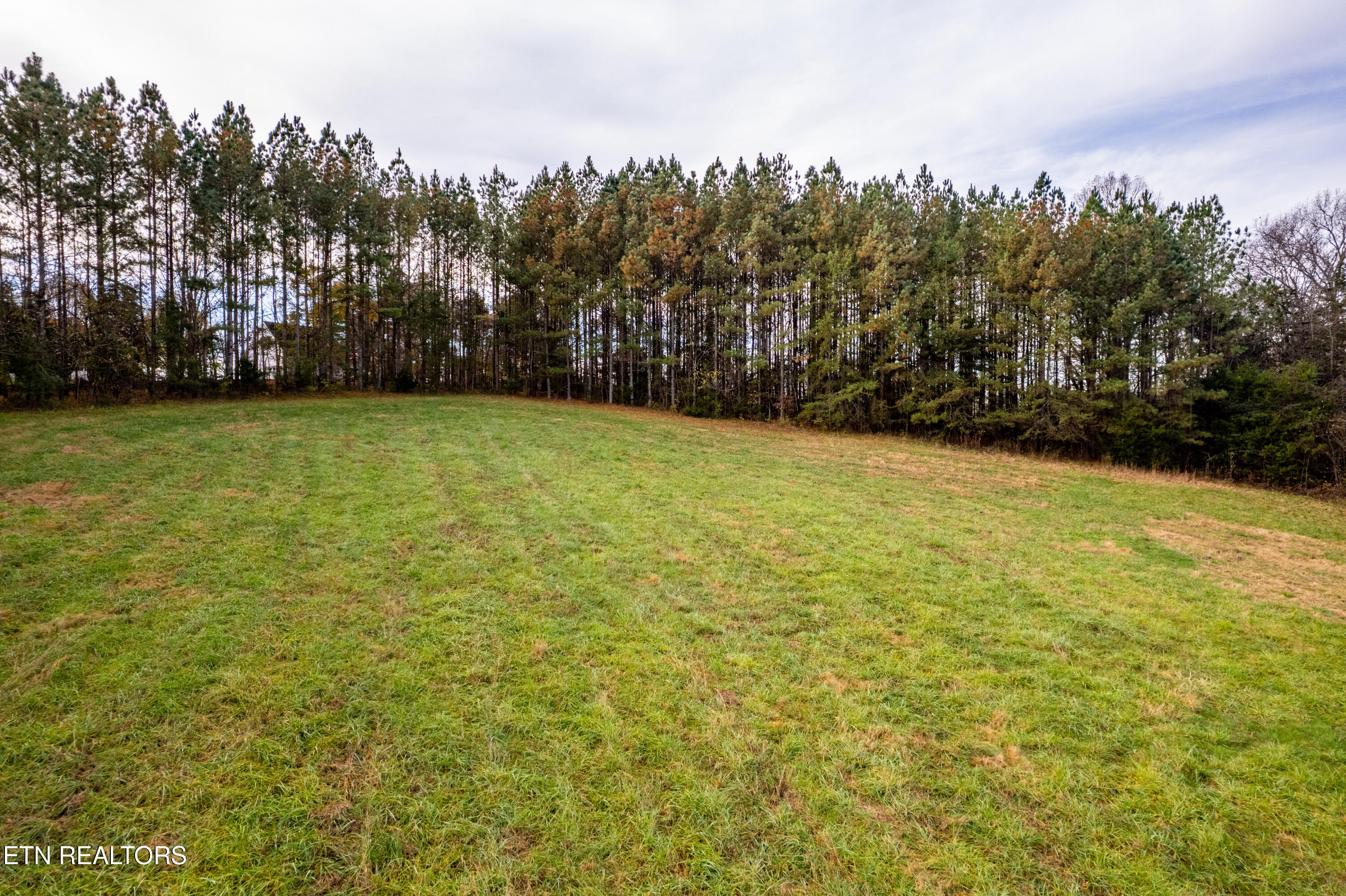 Windy J Farms Drive Louisville TN 37777