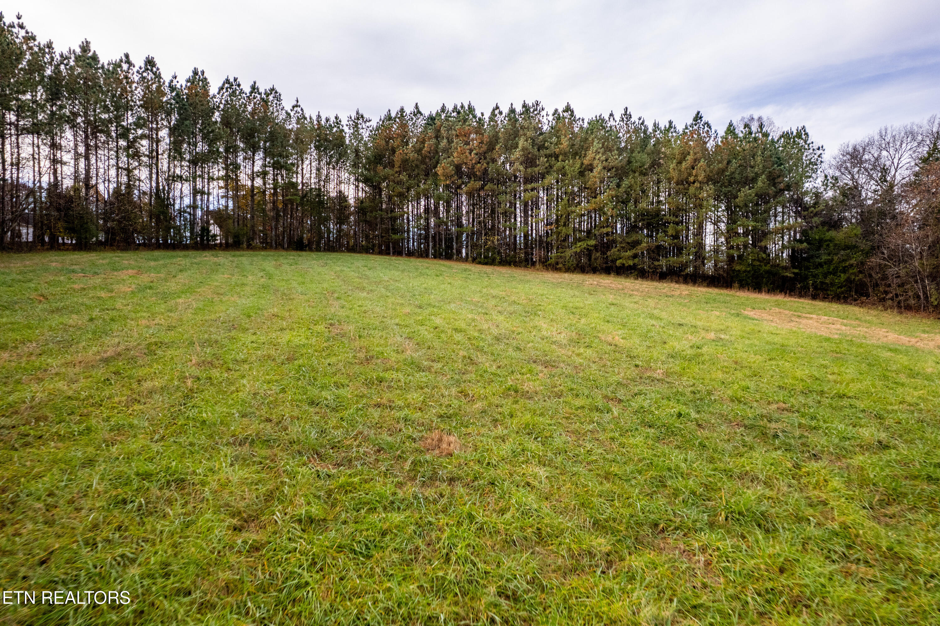 Windy J Farms Drive Louisville TN 37777
