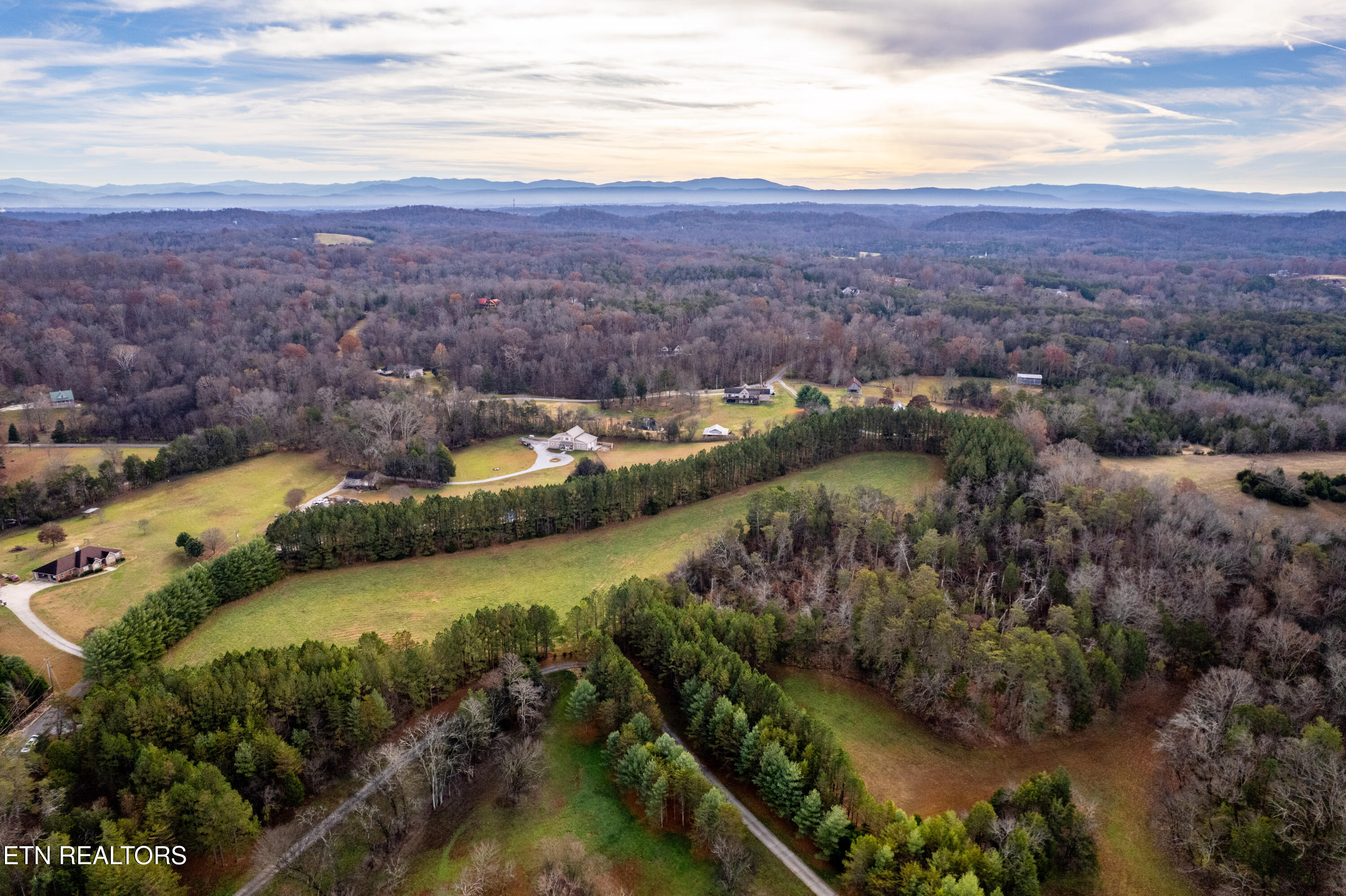 Windy J Farms Drive Louisville TN 37777