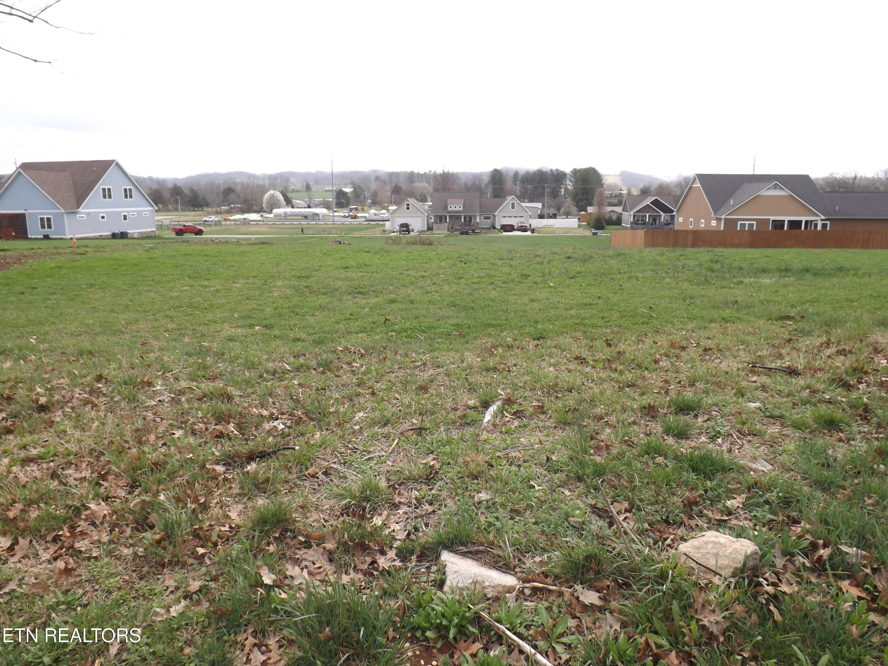 132 Auggie Belle Lane Speedwell TN 37870
