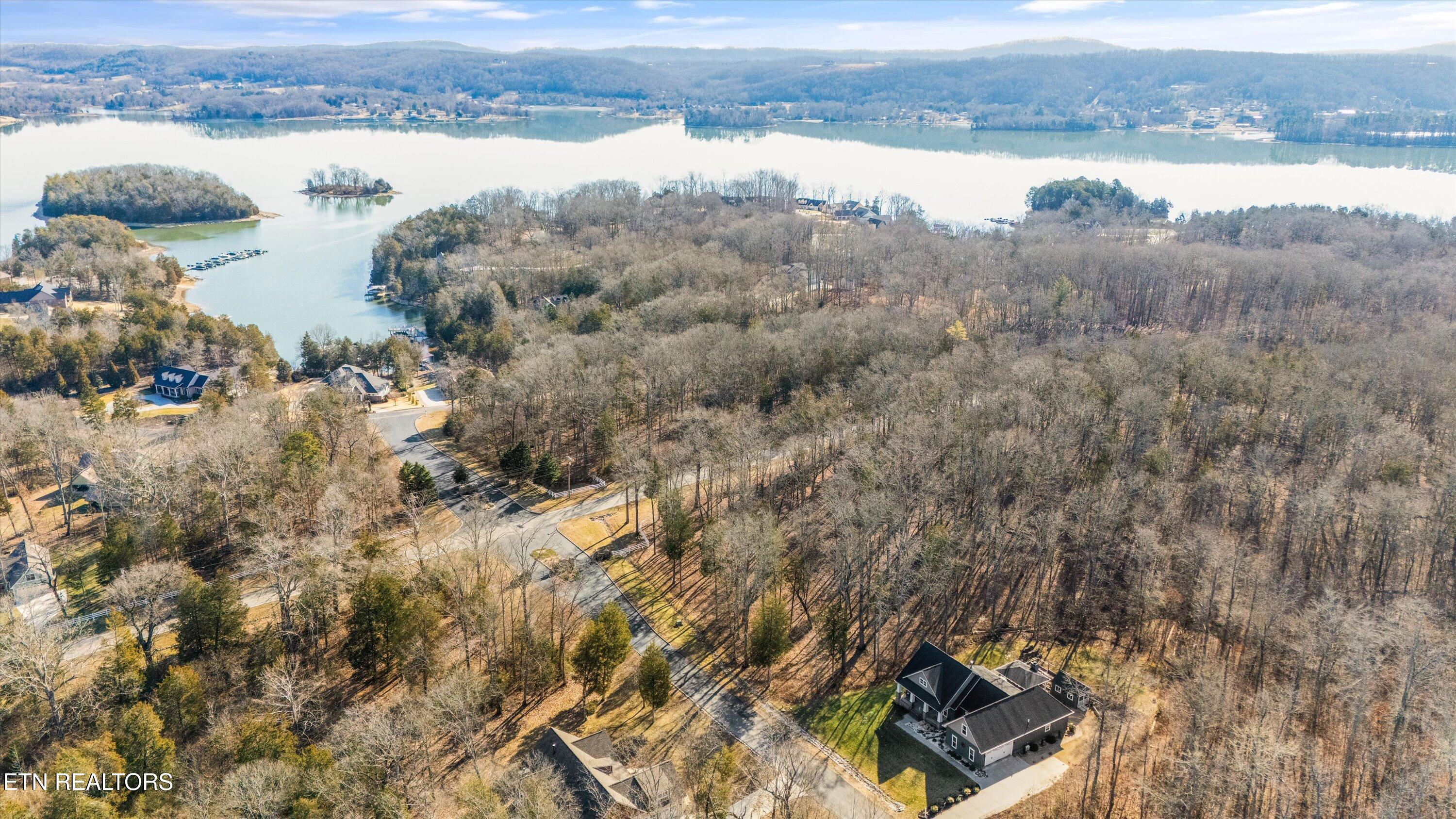 380 Walking Horse Trail Rockwood TN 37854