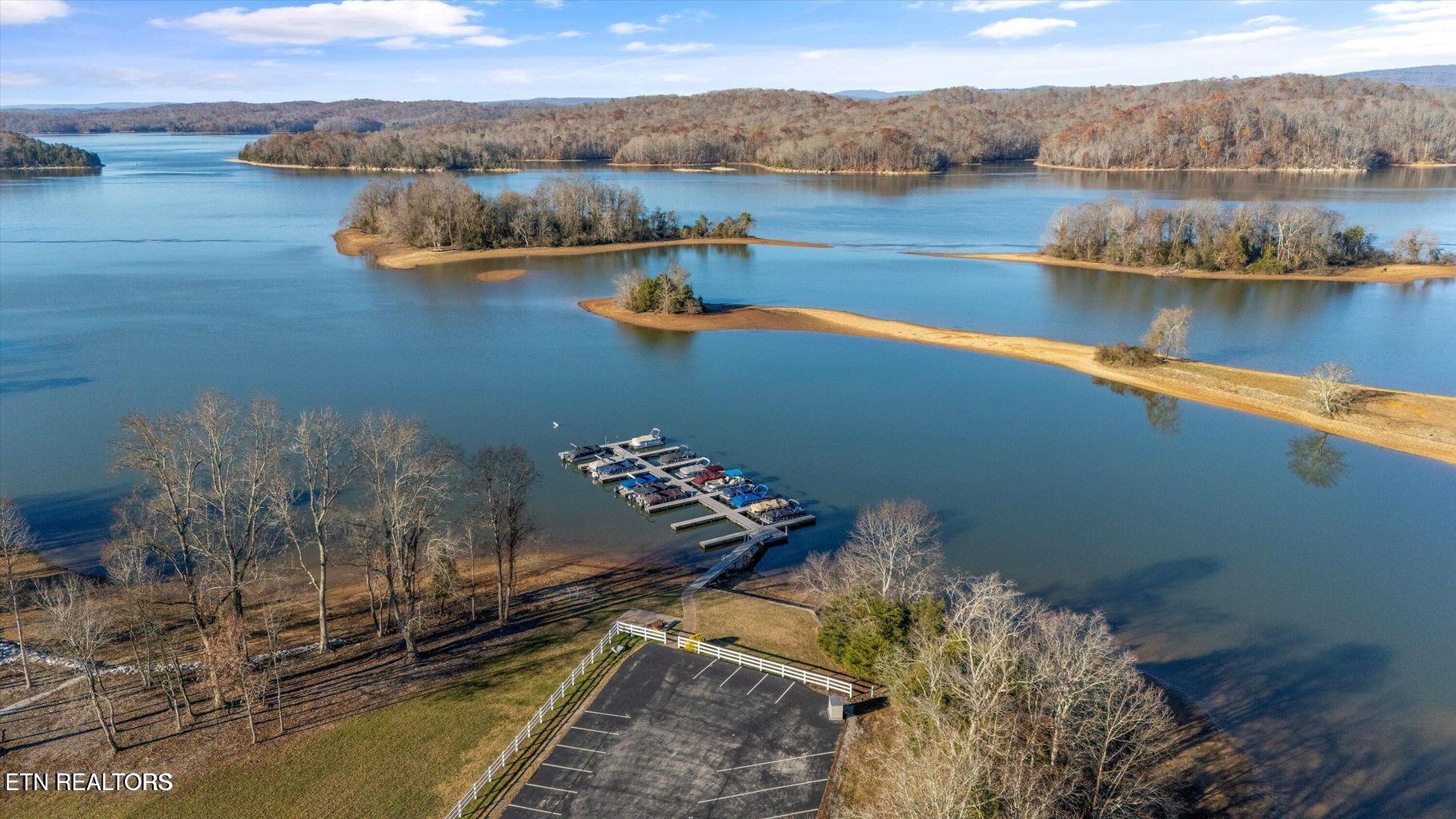 380 Walking Horse Trail Rockwood TN 37854