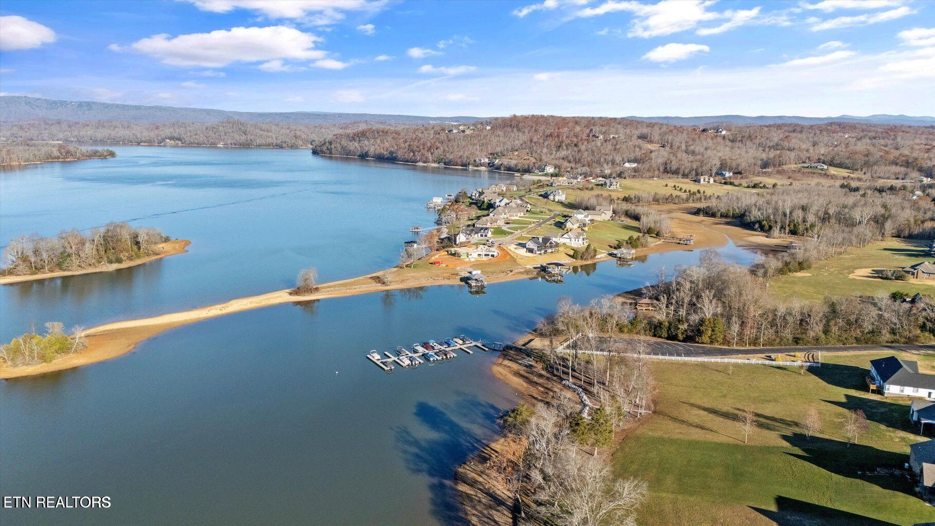 380 Walking Horse Trail Rockwood TN 37854