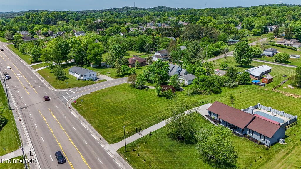 7402 Pelleaux Road Knoxville TN 37938