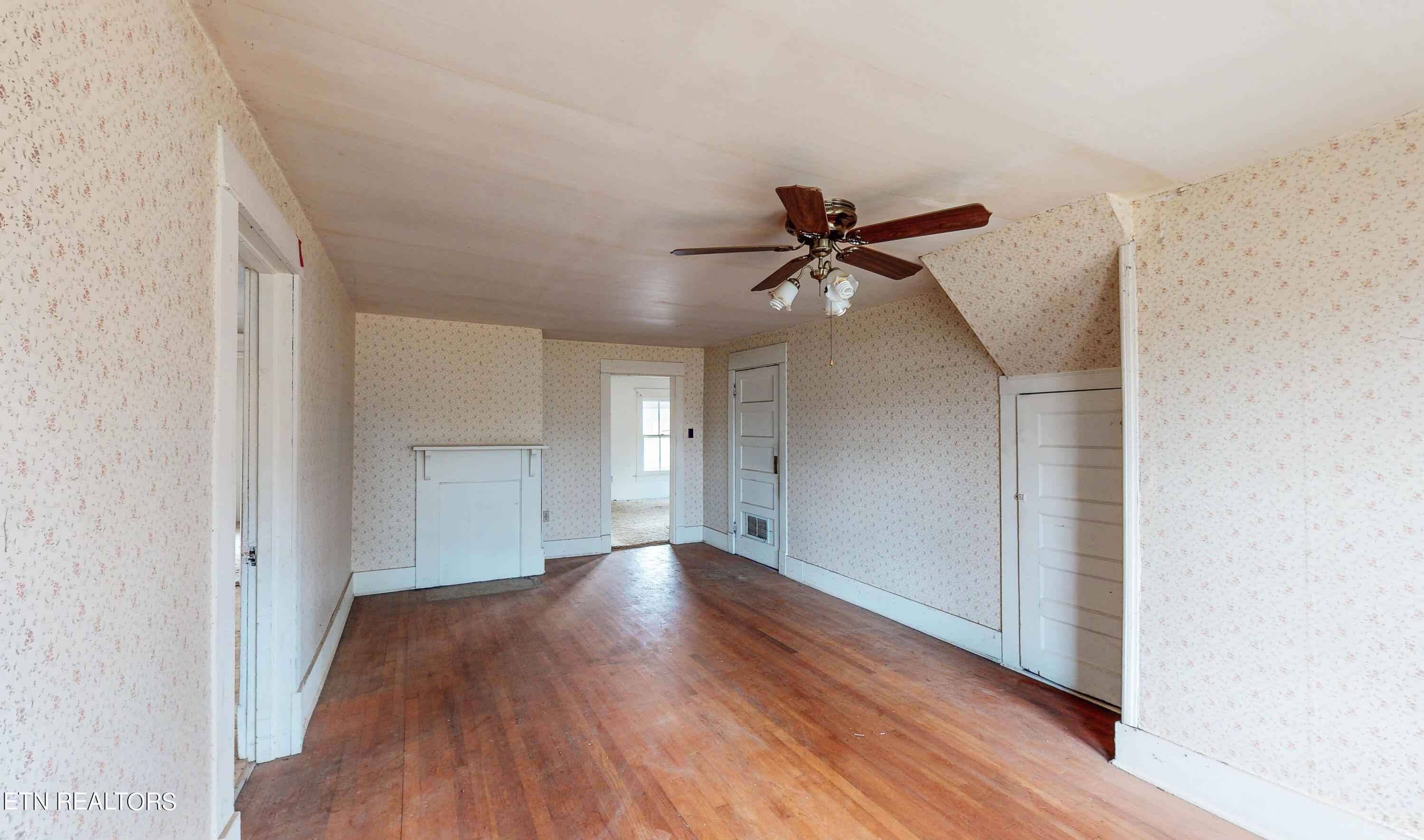 7402 Pelleaux Road Knoxville TN 37938