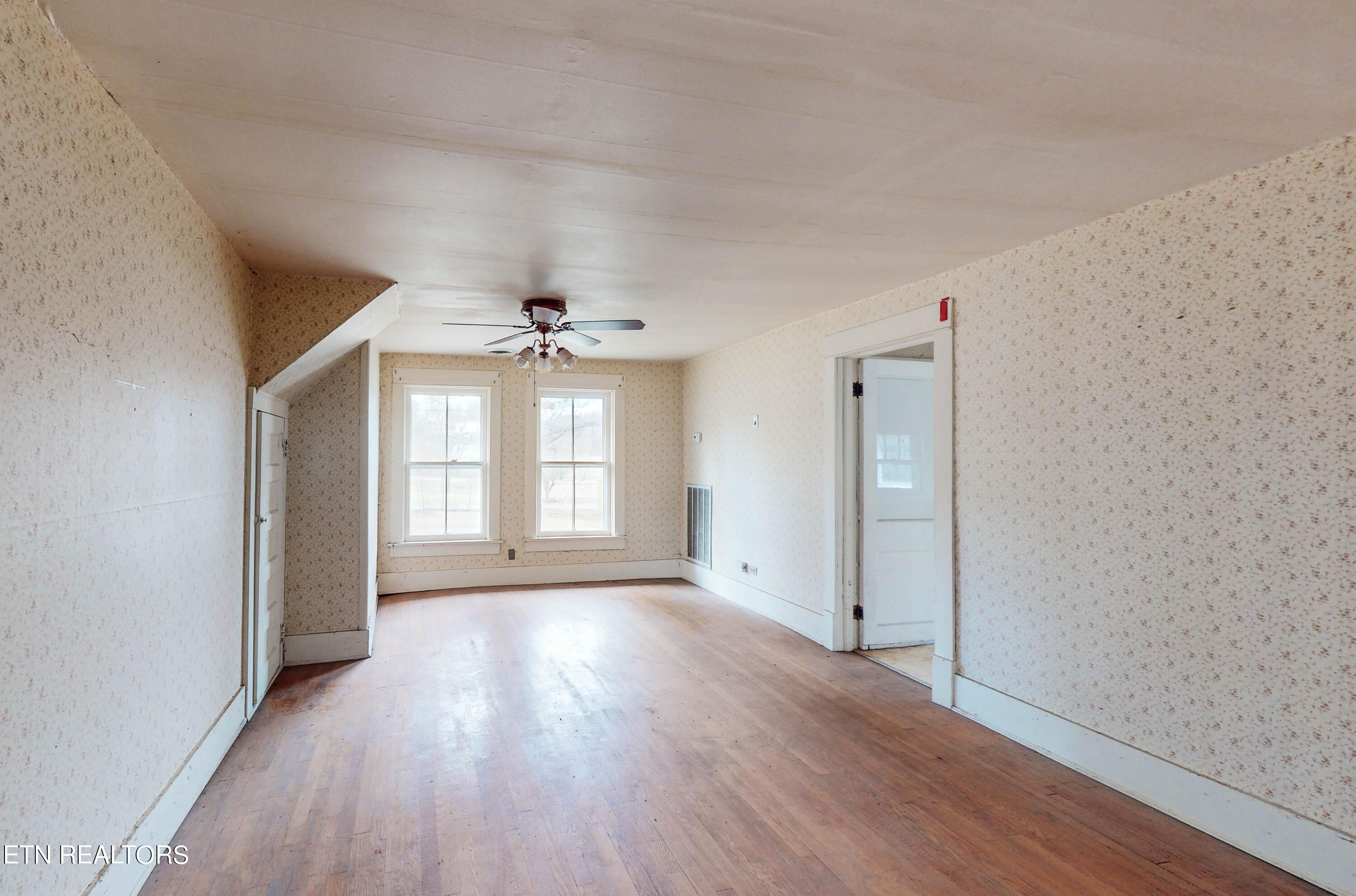 7402 Pelleaux Road Knoxville TN 37938