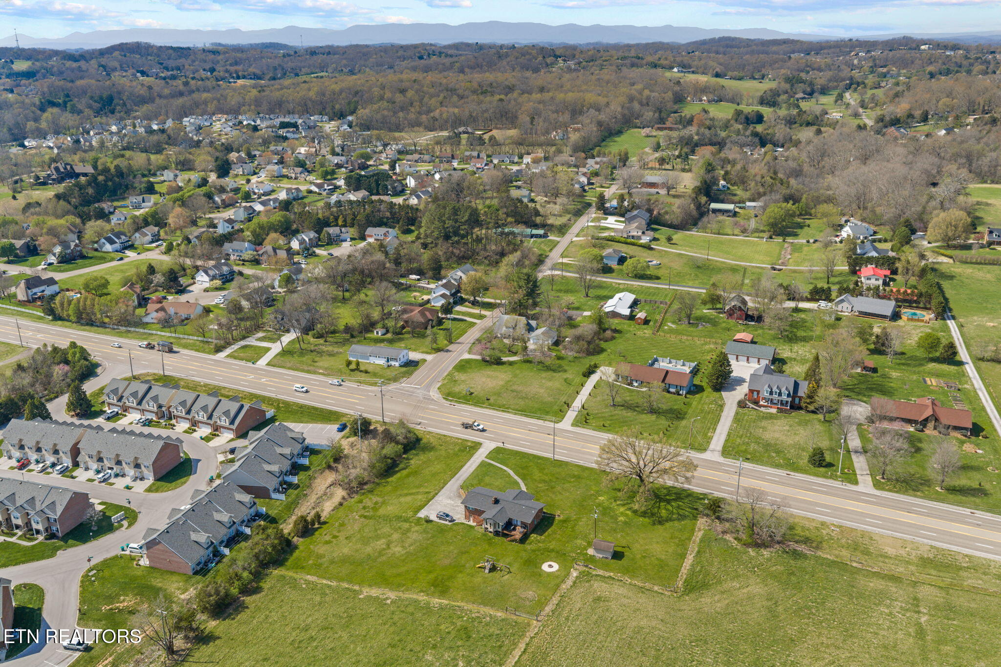 7402 Pelleaux Road Knoxville TN 37938