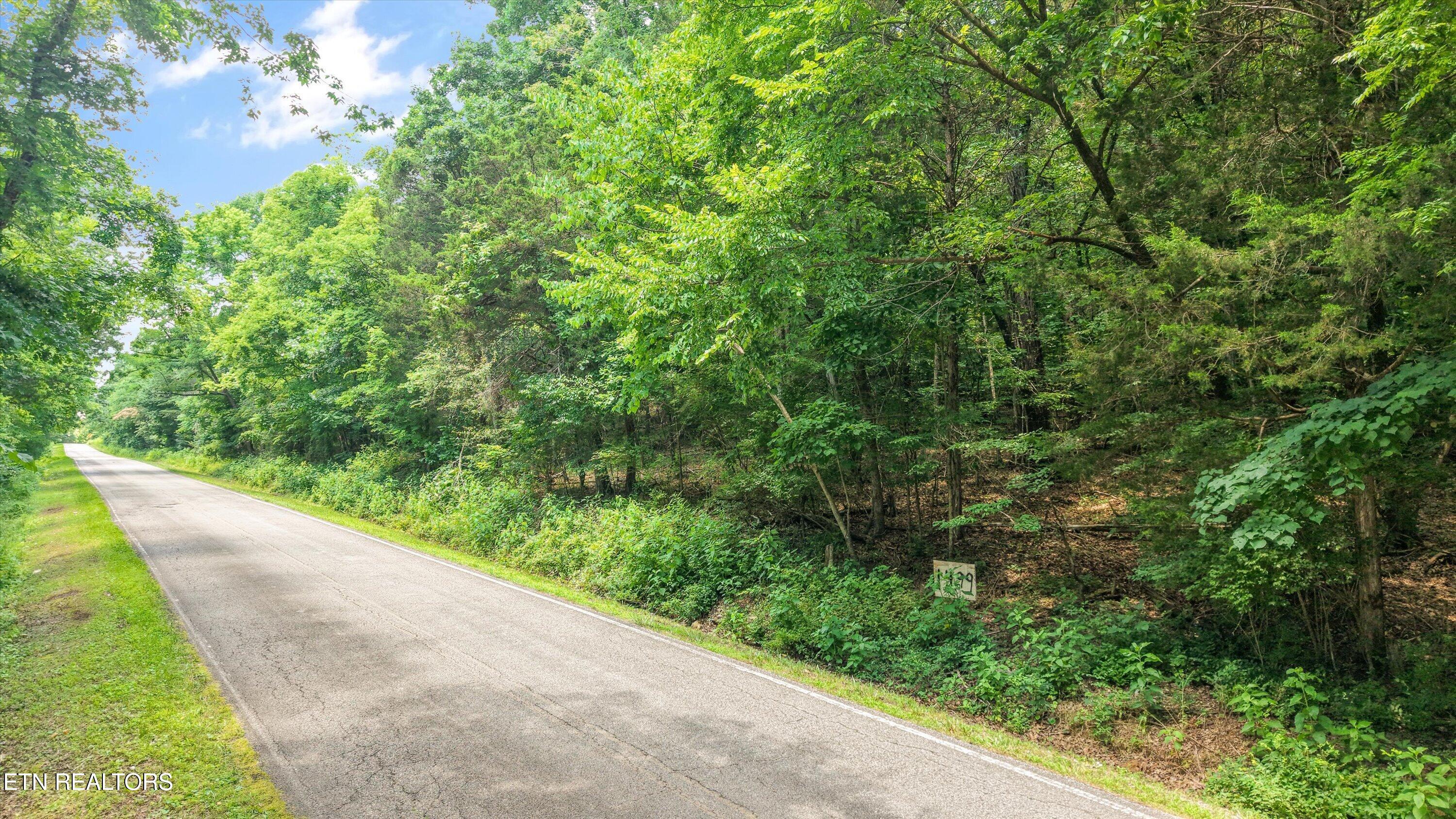 1499 Dogwood Valley Road Kingston TN 37763