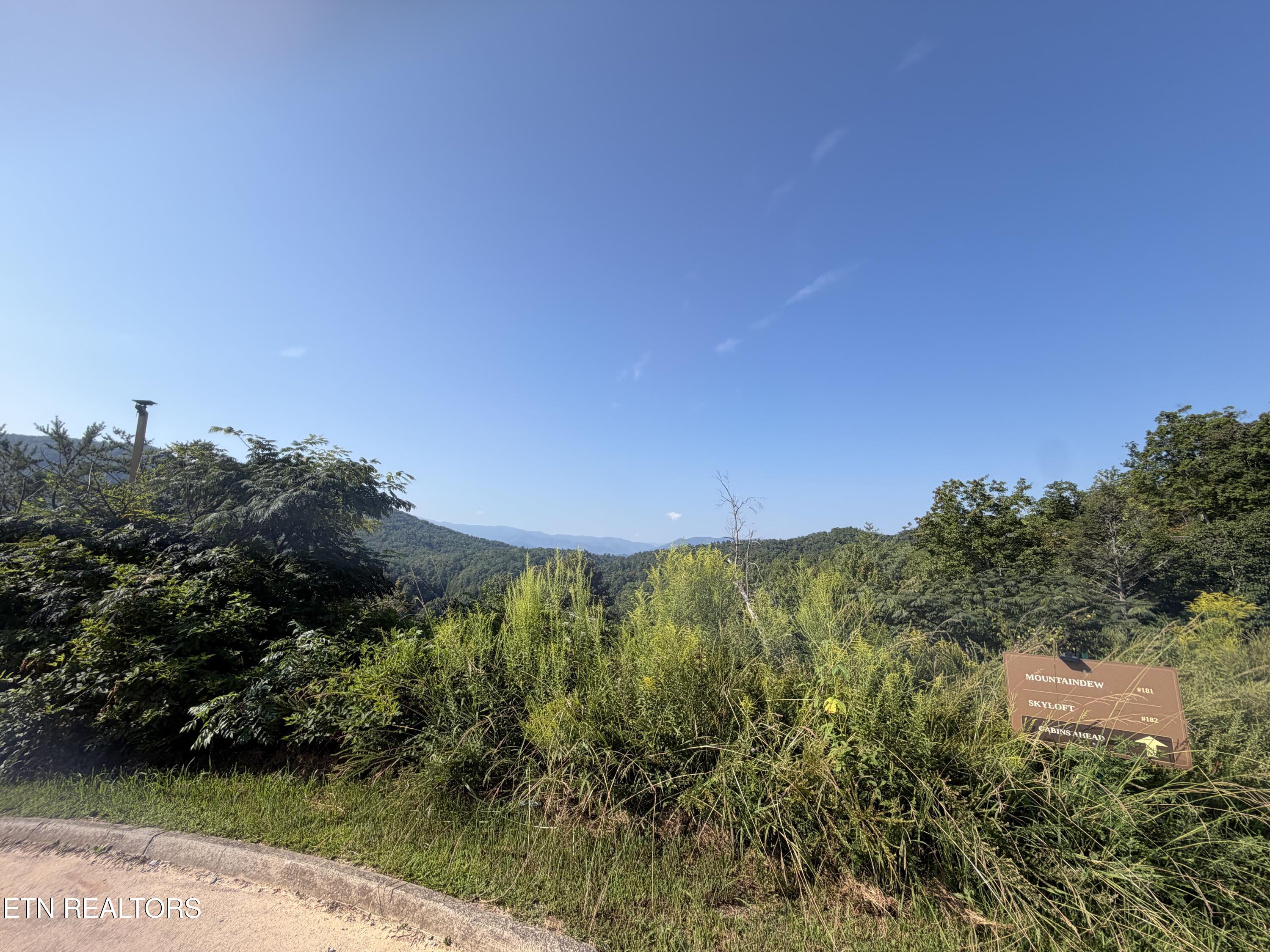 4228 Wears Valley Road Sevierville TN 37862