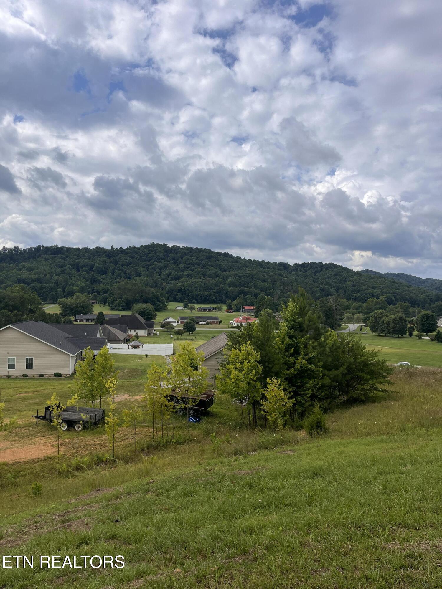 Dayflower Way Maynardville TN 37807