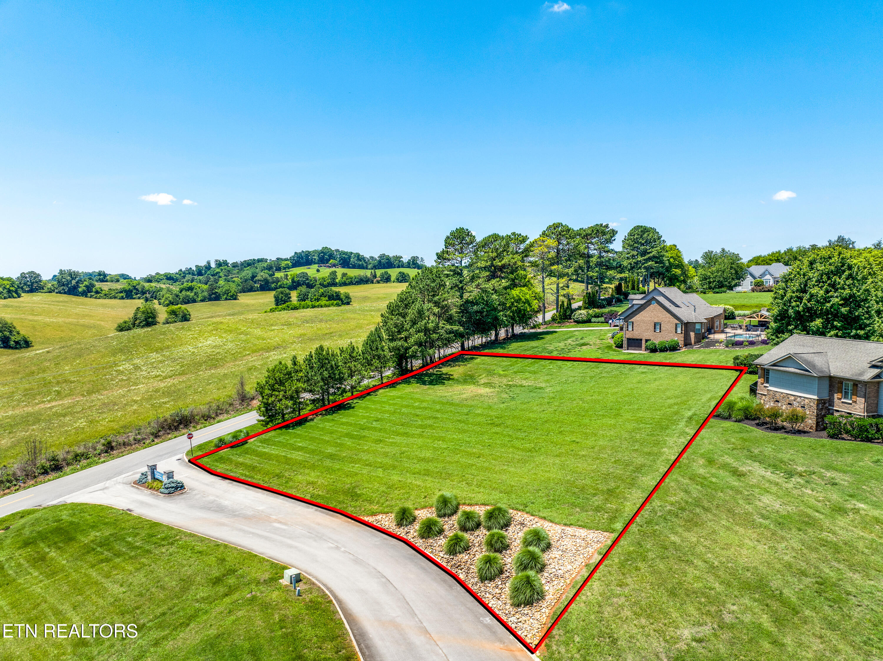 Lot 19 Logans Landing Circle Louisville TN 37777