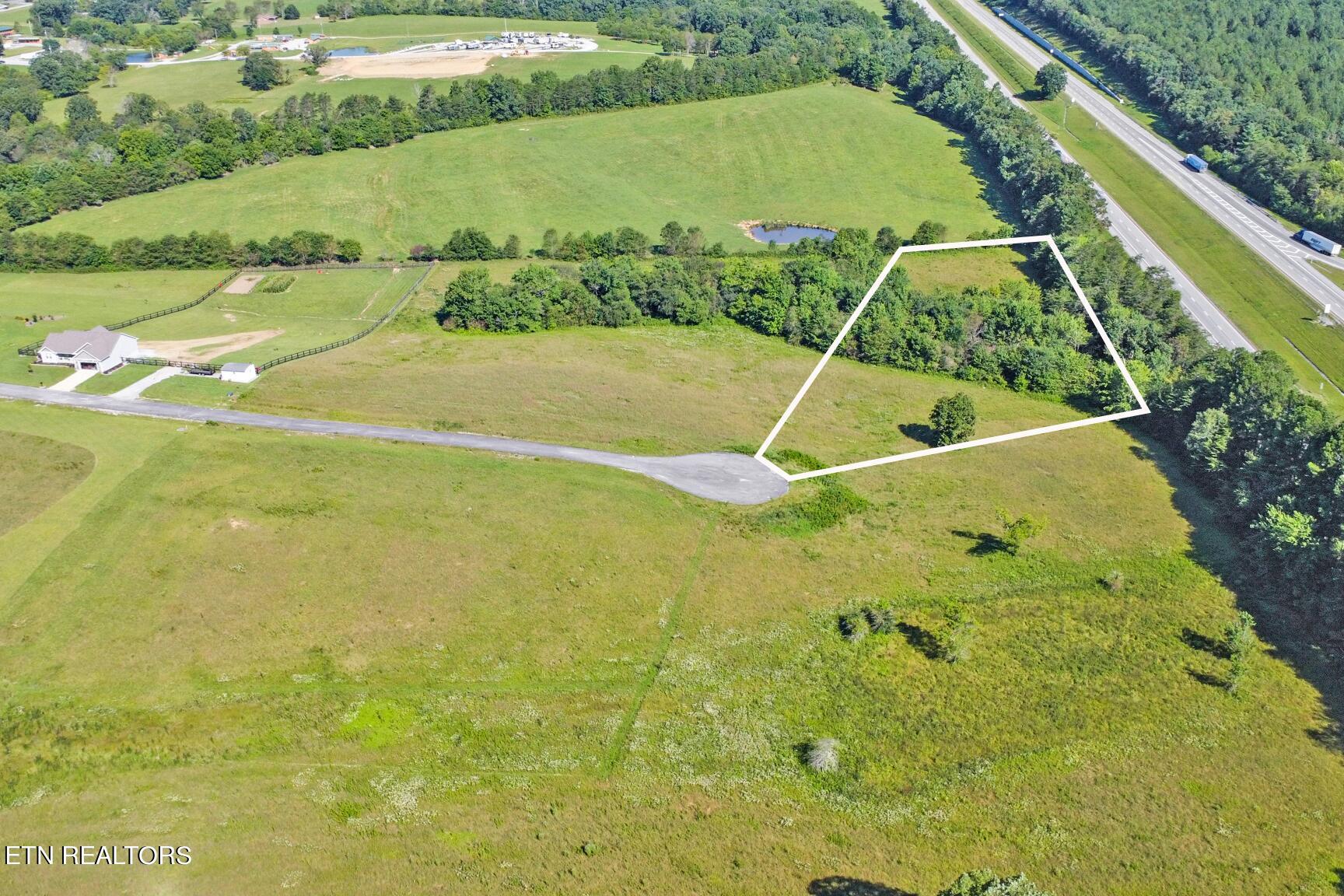 Lot 38 Estate Lane Crossville TN 38555