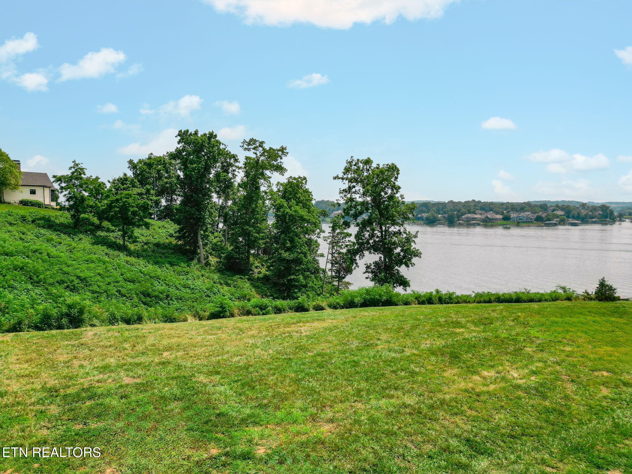 1999 Taffrail Drive Lenoir City TN 37772