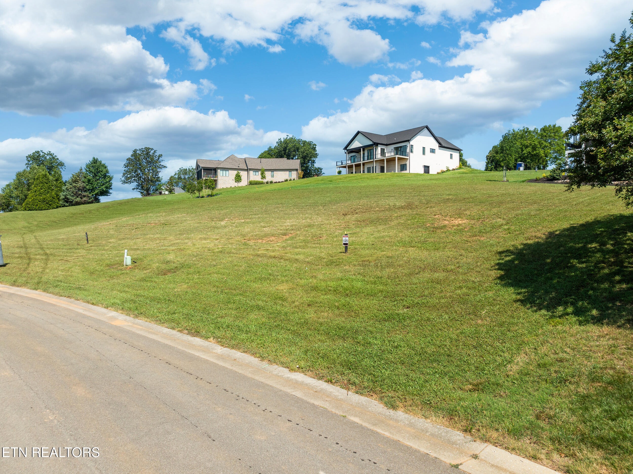 439 Chestnut Lane Loudon TN 37774