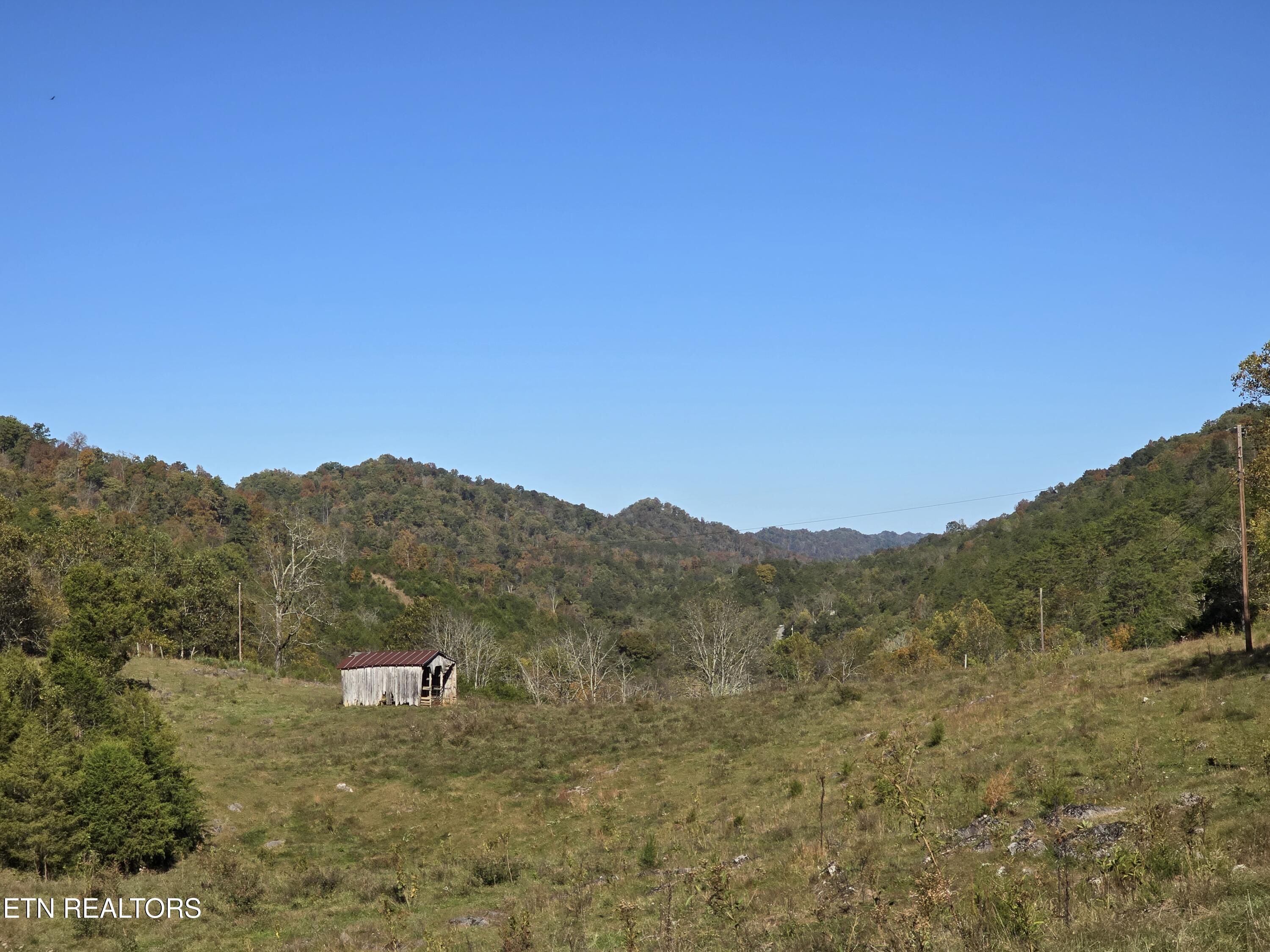 E Pumpkin Valley Road Eidson TN 37731