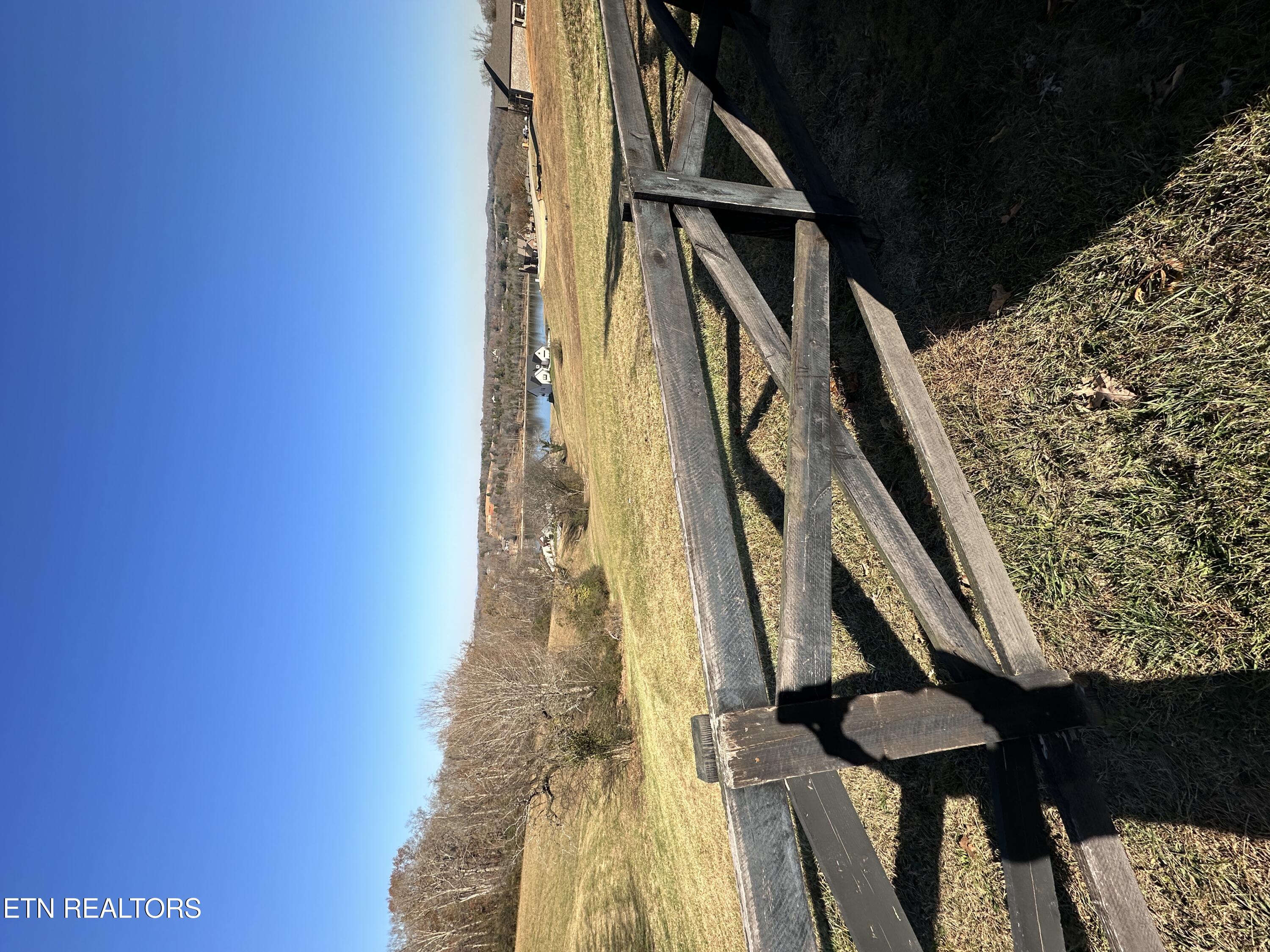 590 River Road Loudon TN 37774