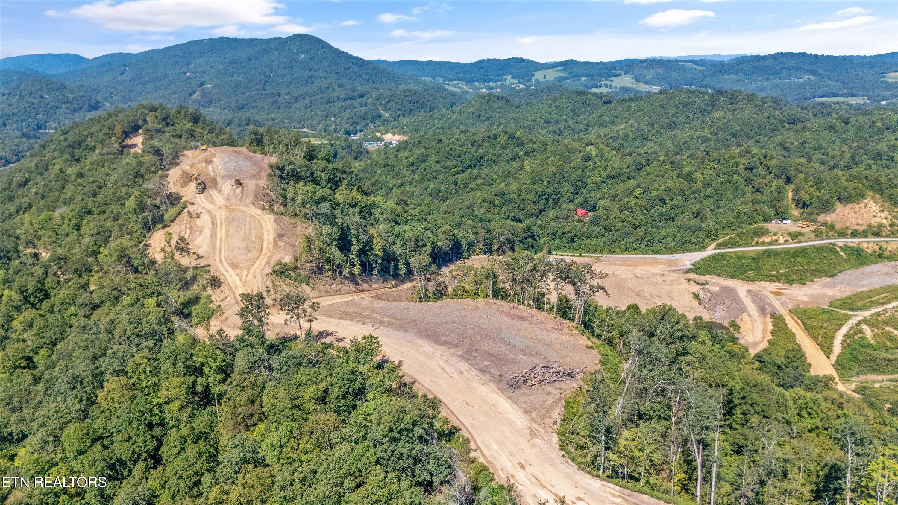 Lot 1 Sommet Ridge East Tazewell TN 37879