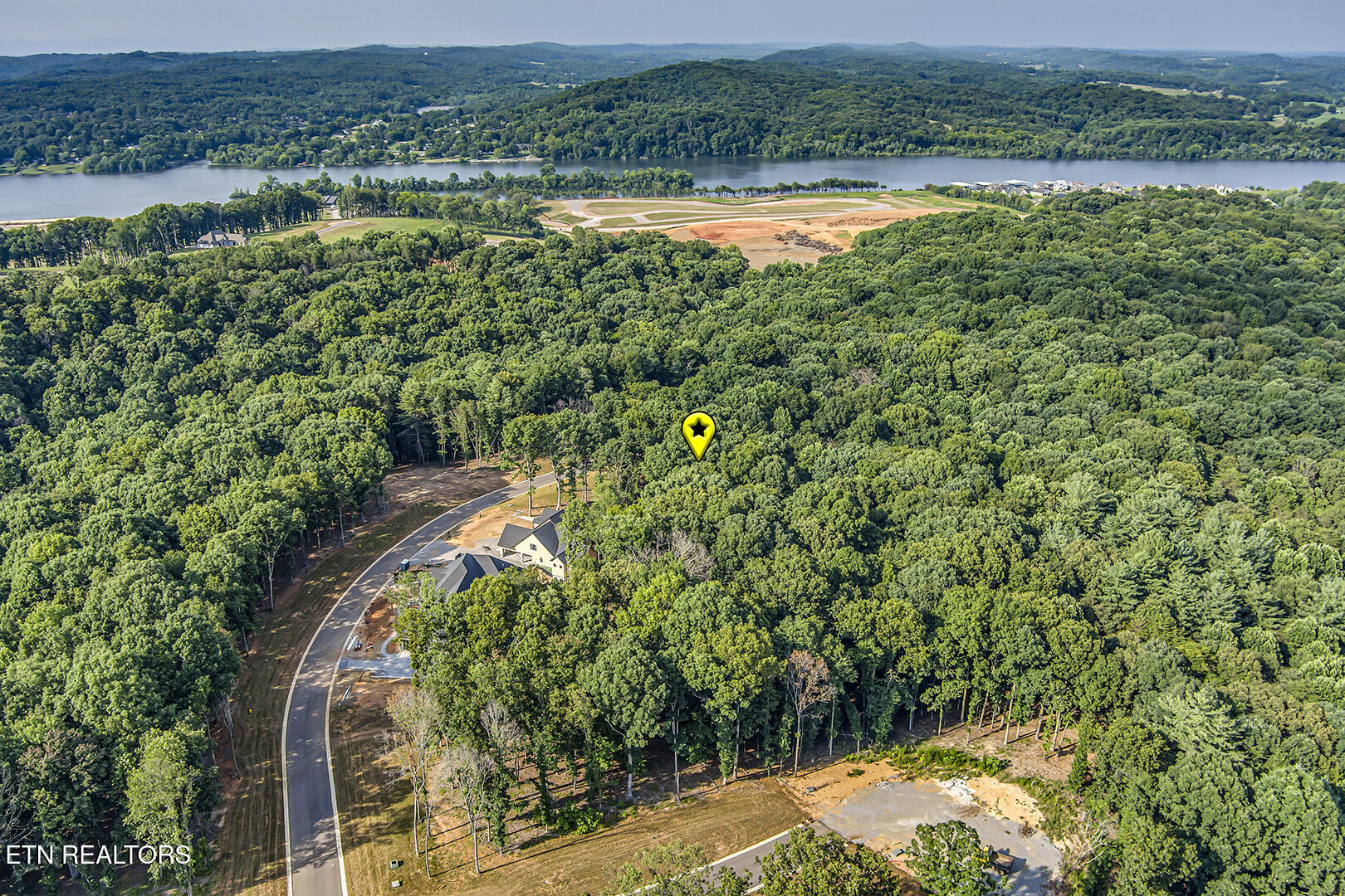 326 Flip Flop Way Loudon TN 37774