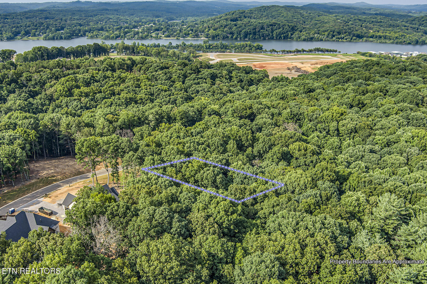 326 Flip Flop Way Loudon TN 37774