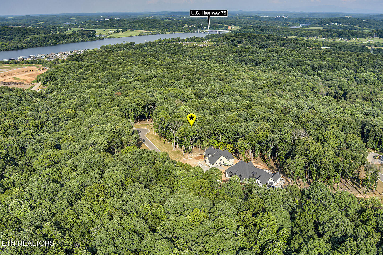 326 Flip Flop Way Loudon TN 37774