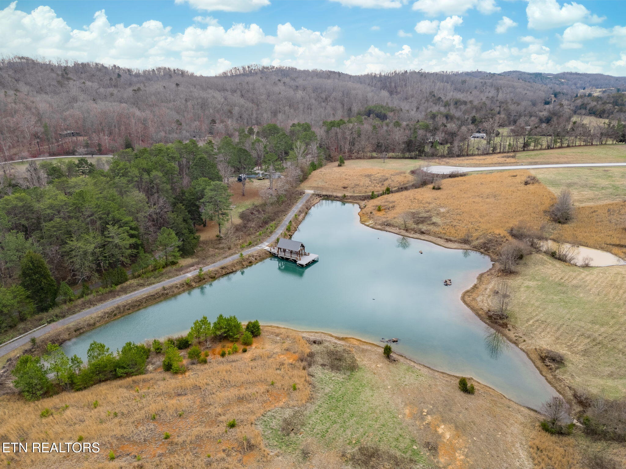 205 Reserve Point Kingston TN 37763