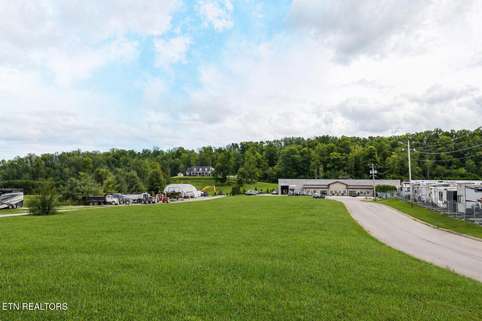3641 Louisville Road Louisville TN 37777