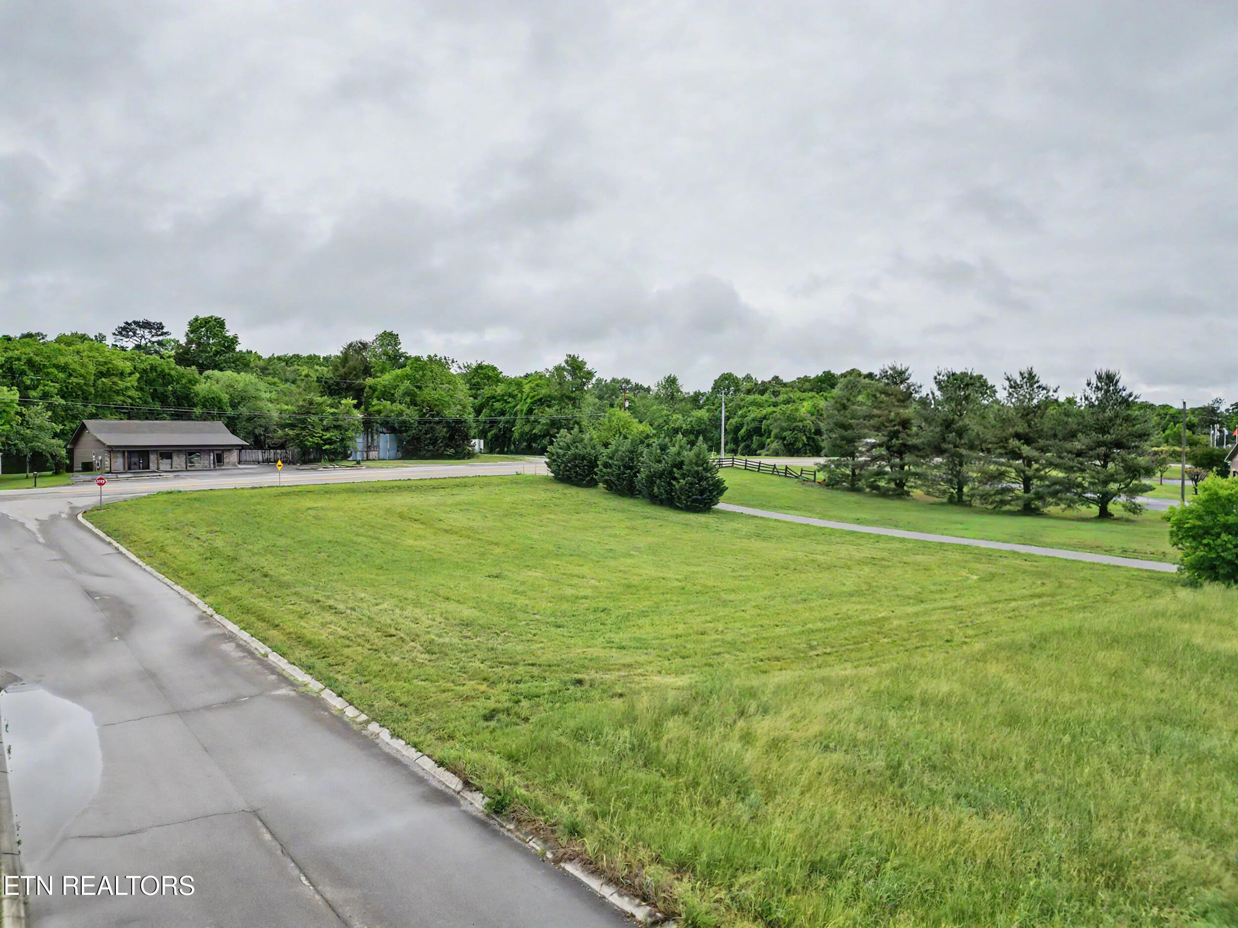3641 Louisville Road Louisville TN 37777