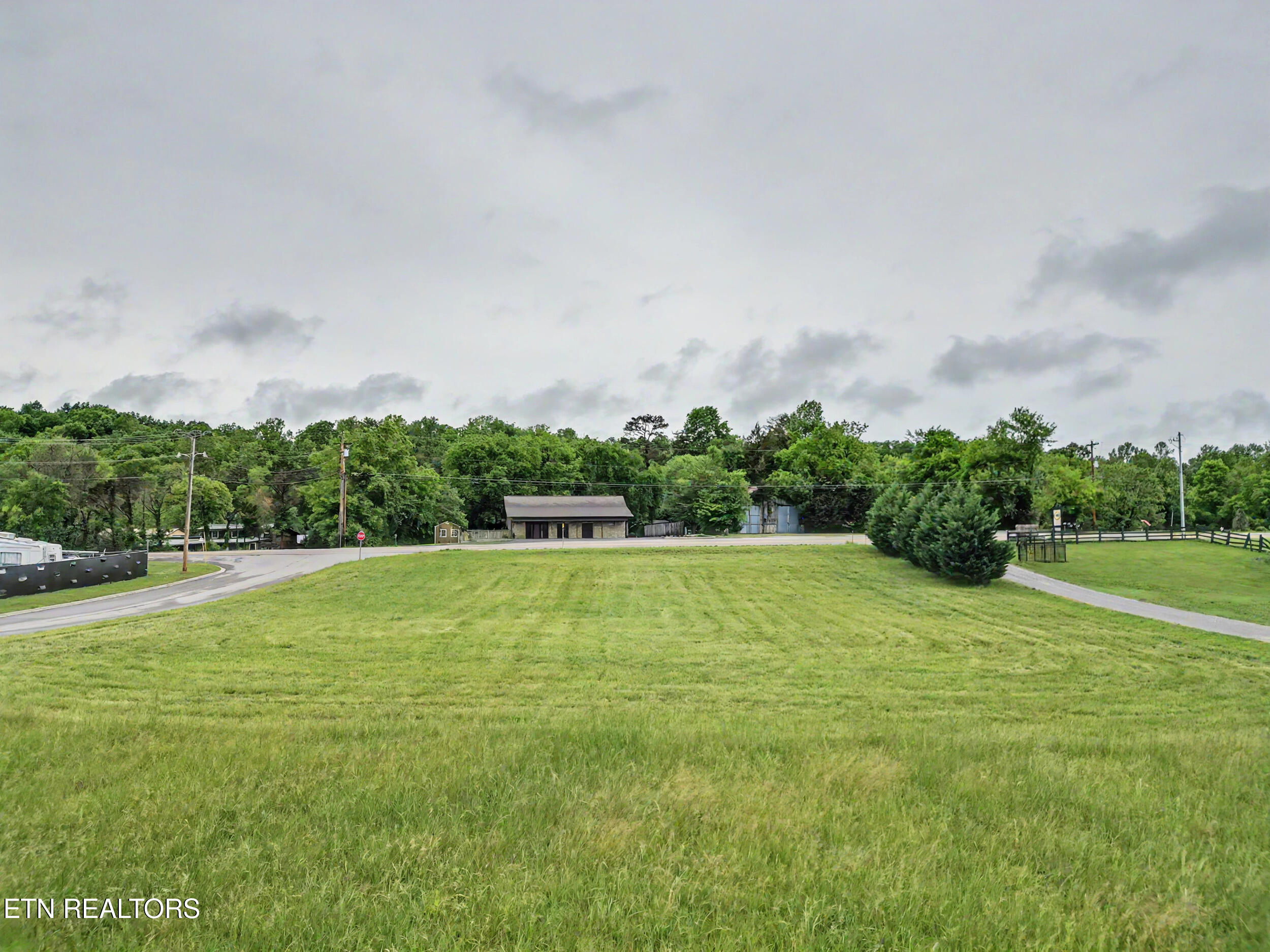 3641 Louisville Road Louisville TN 37777