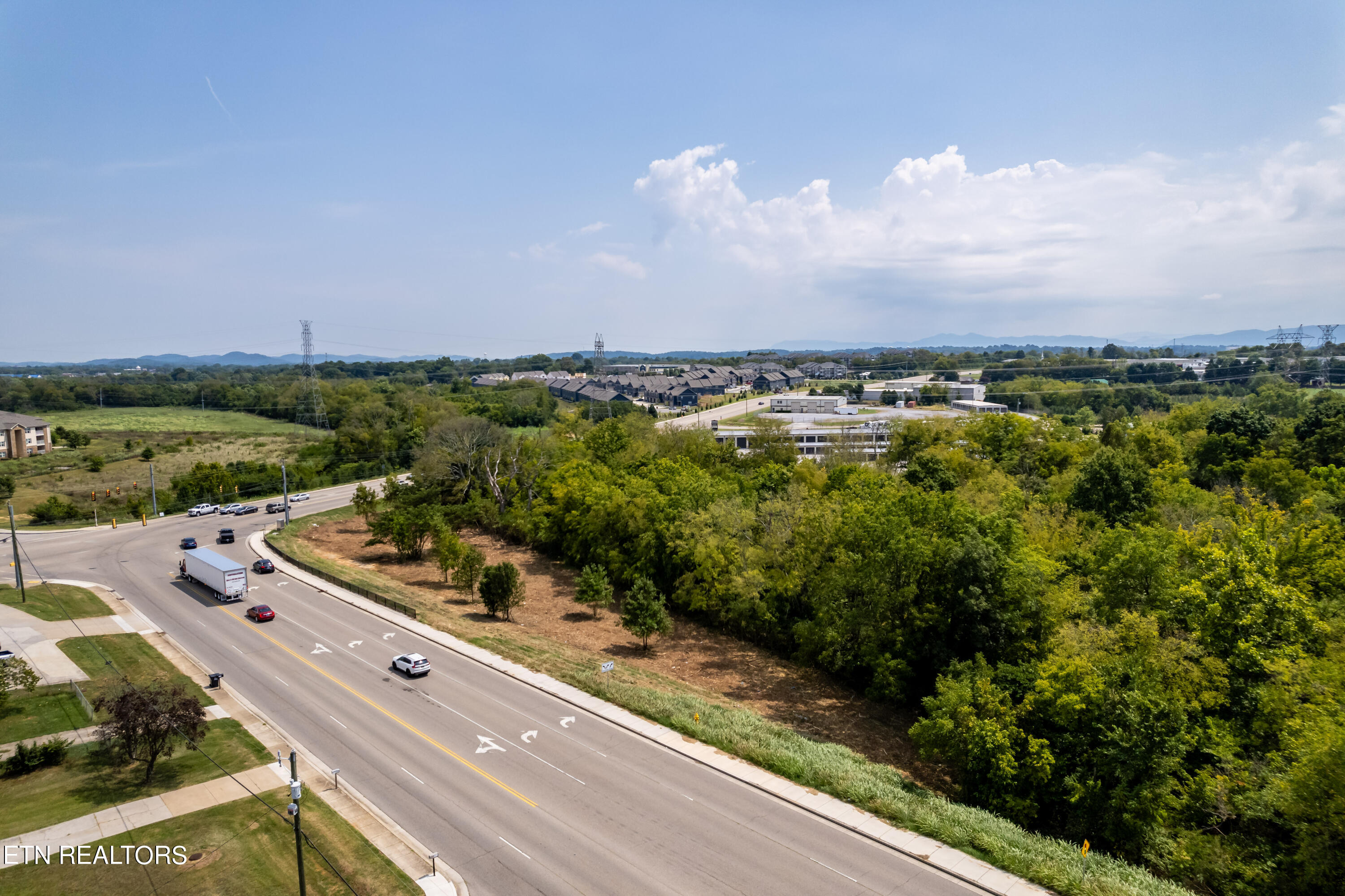 1273 Middlesettlements Road Maryville TN 37801