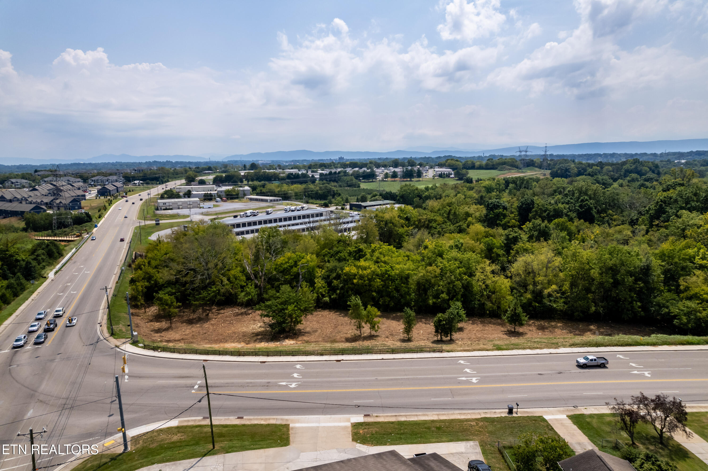 1273 Middlesettlements Road Maryville TN 37801