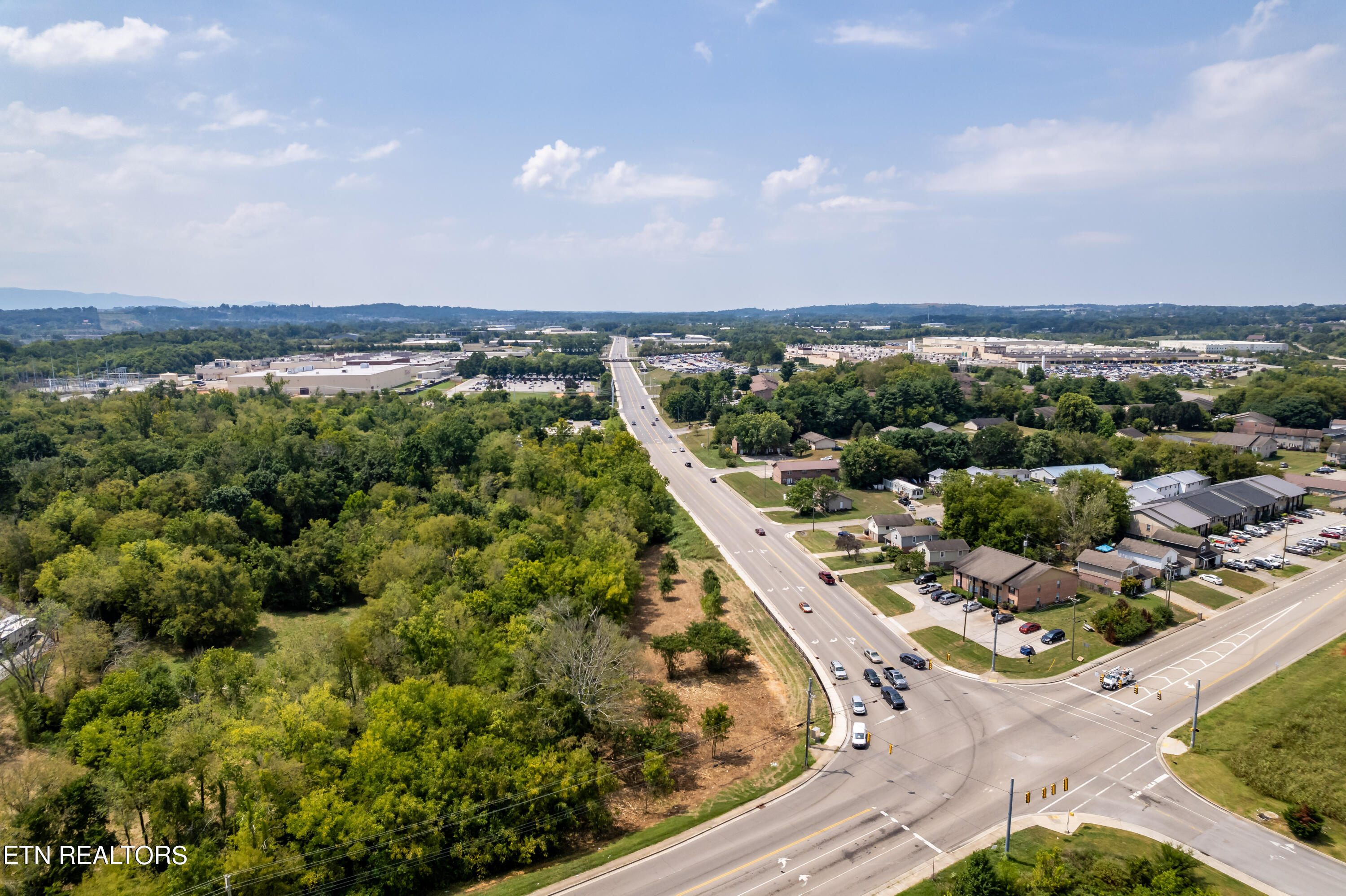 1273 Middlesettlements Road Maryville TN 37801