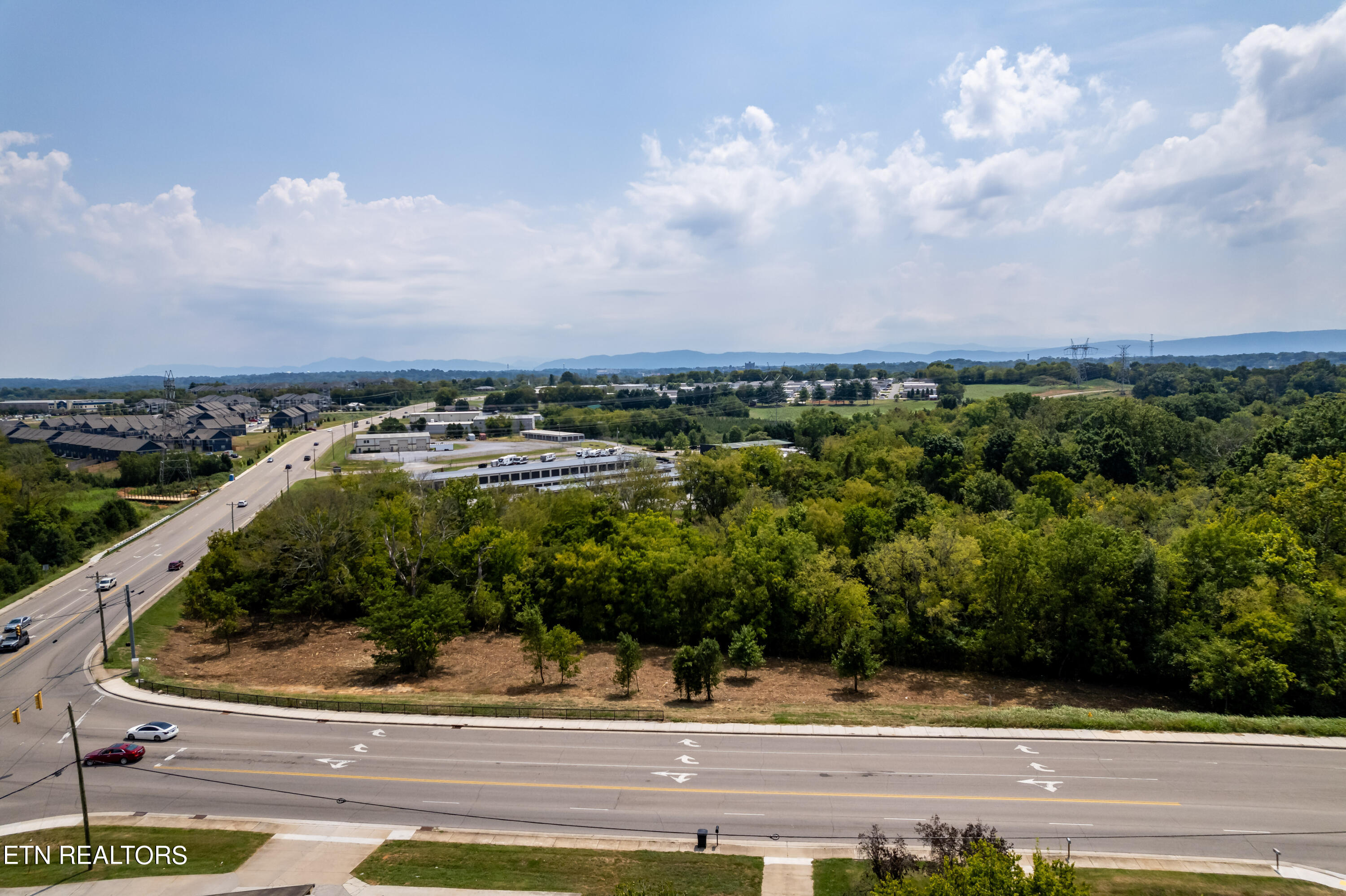 1273 Middlesettlements Road Maryville TN 37801