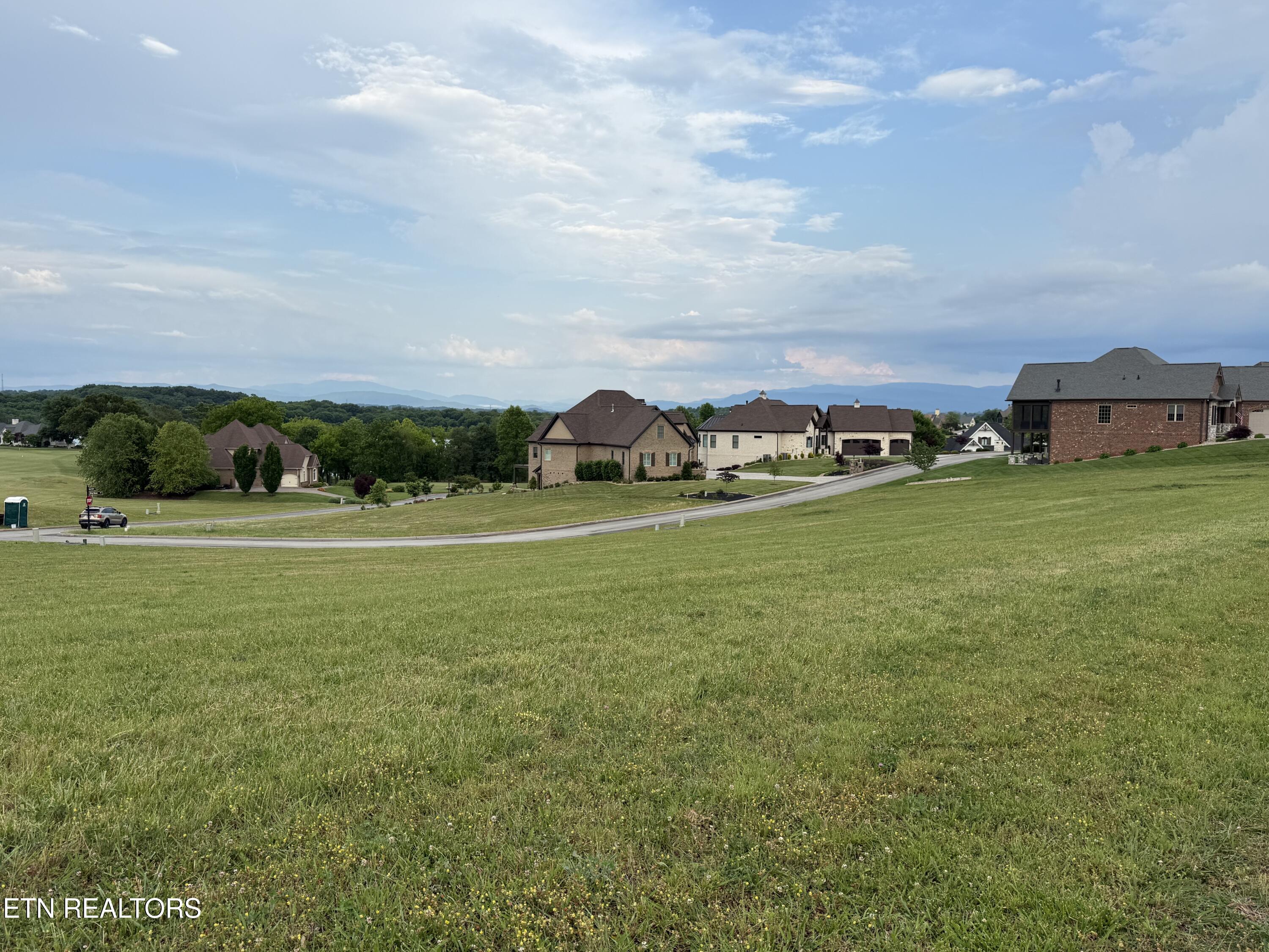105 Red Hawk Drive Vonore TN 37885