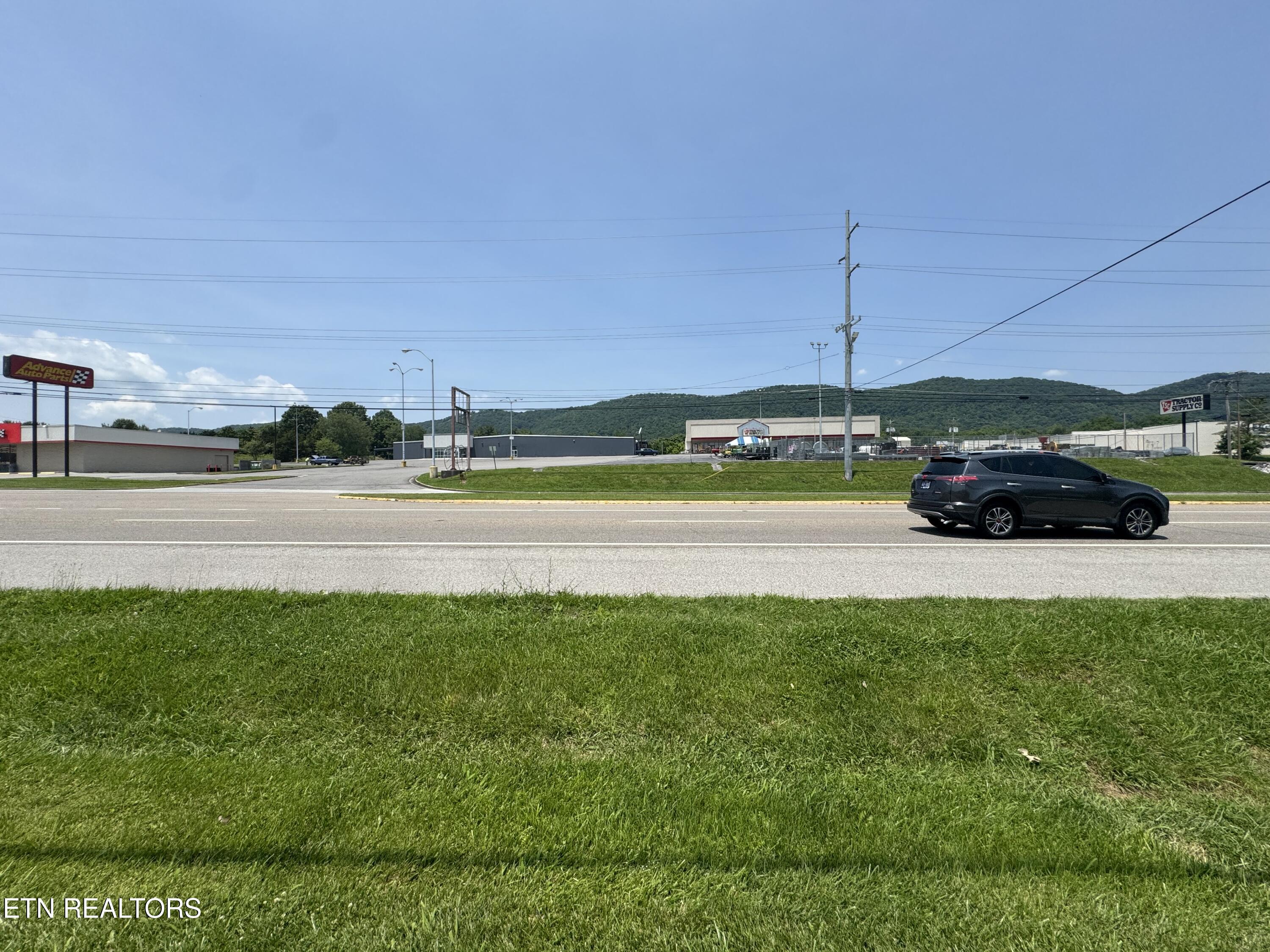 2527 Jacksboro Pike Jacksboro TN 37757