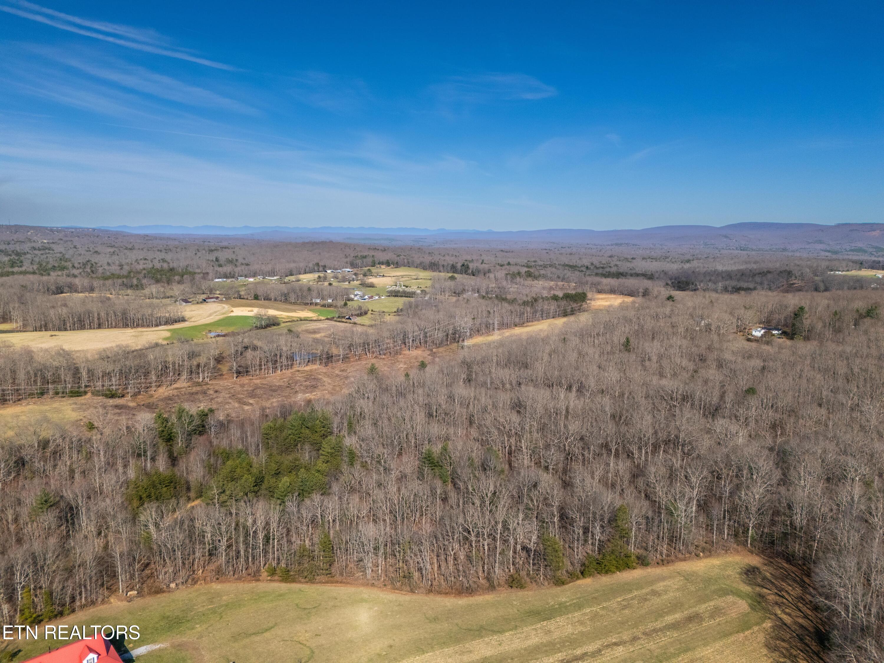 00 Davidson Lane Crossville TN 38571